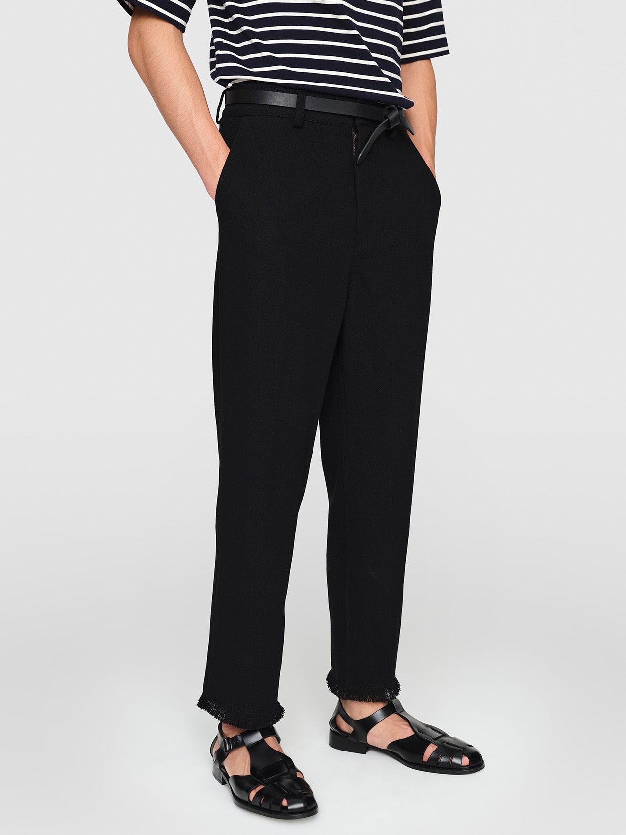 10-FS2025_March_SALE_LP_Men_Feature_Pants
