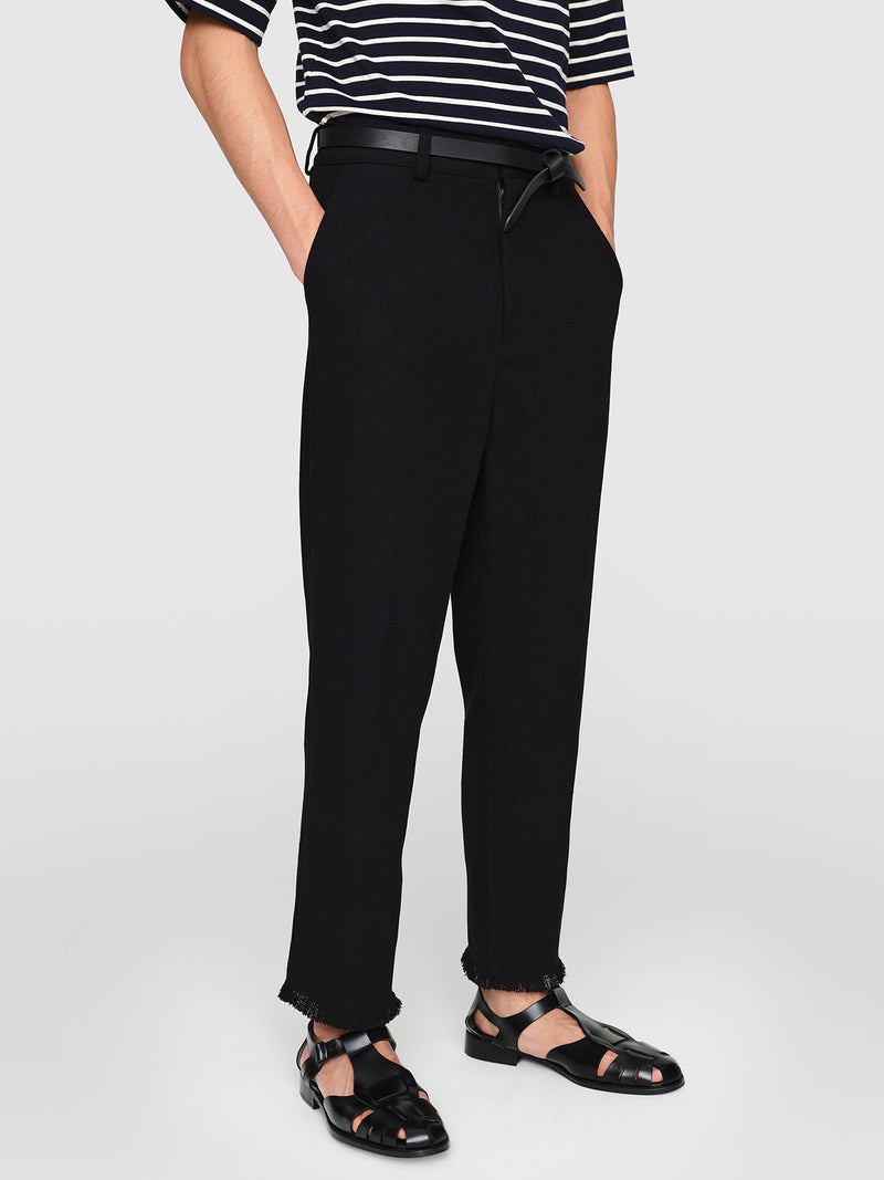 10-FS2025_March_SALE_LP_Men_Feature_Pants