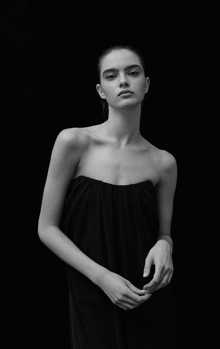 2-Campaign-Landing-Page-Mobile-Julianne-Triacetaate-Dress-Black