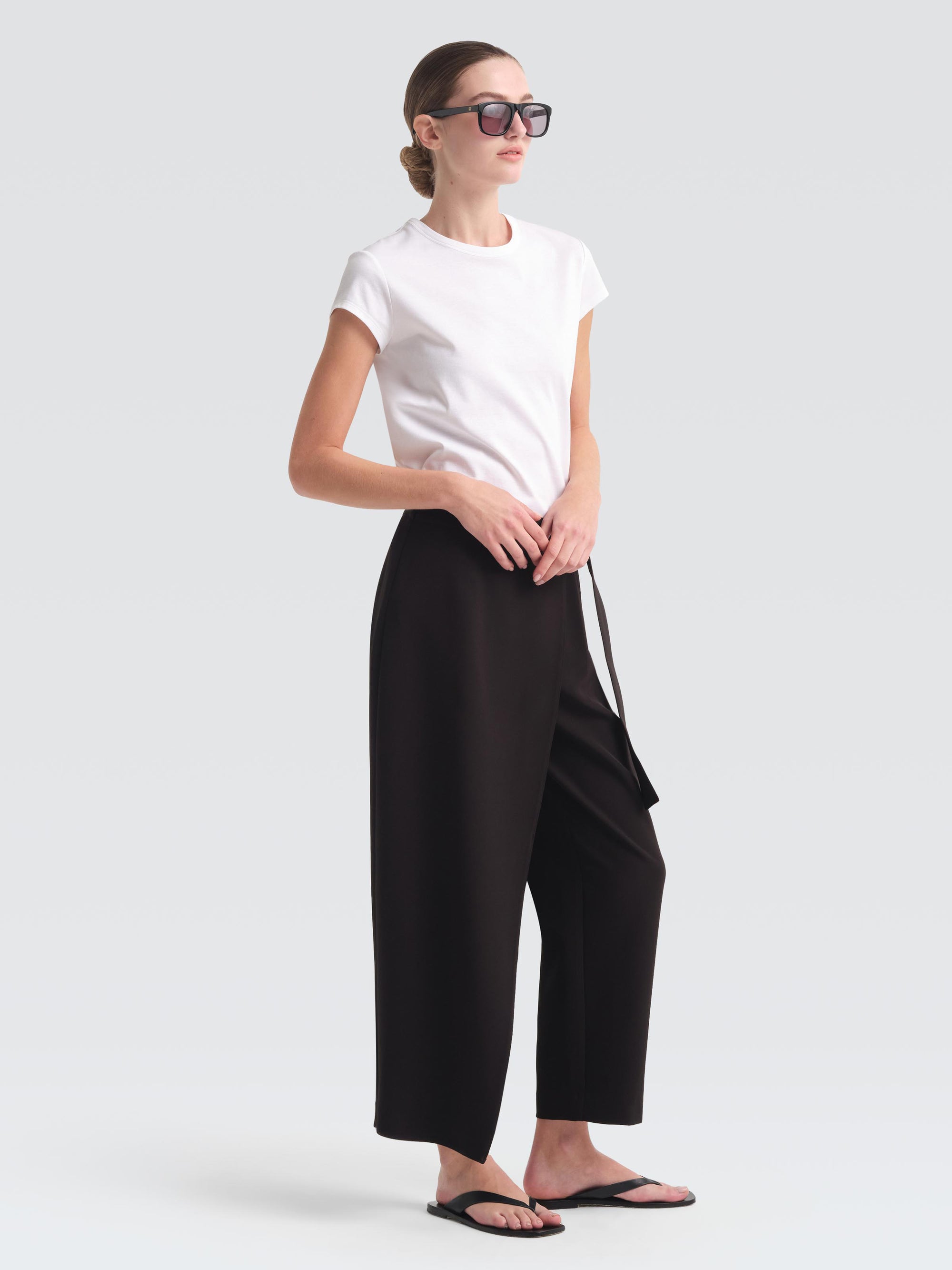 2318-Women-Pants-Bandra-Summer-Suiting-Black-2_1_6e371d13-bdd9-4252-827f-4f63a5340c38