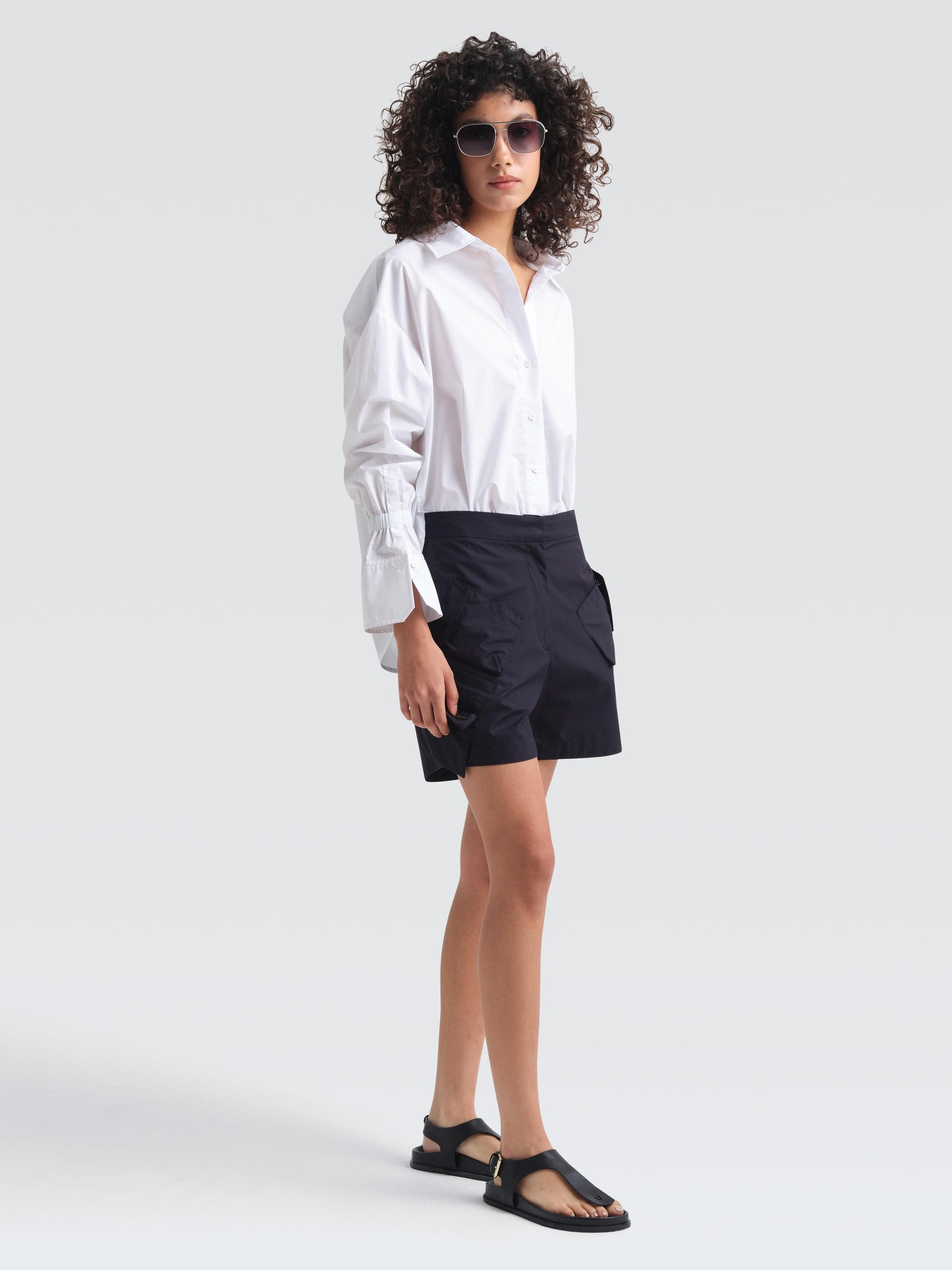 2429-Women-Shorts-Wyoming-Paper-Poplin-Navy-2_94097518-bbf3-4997-87da-4b81445271fa