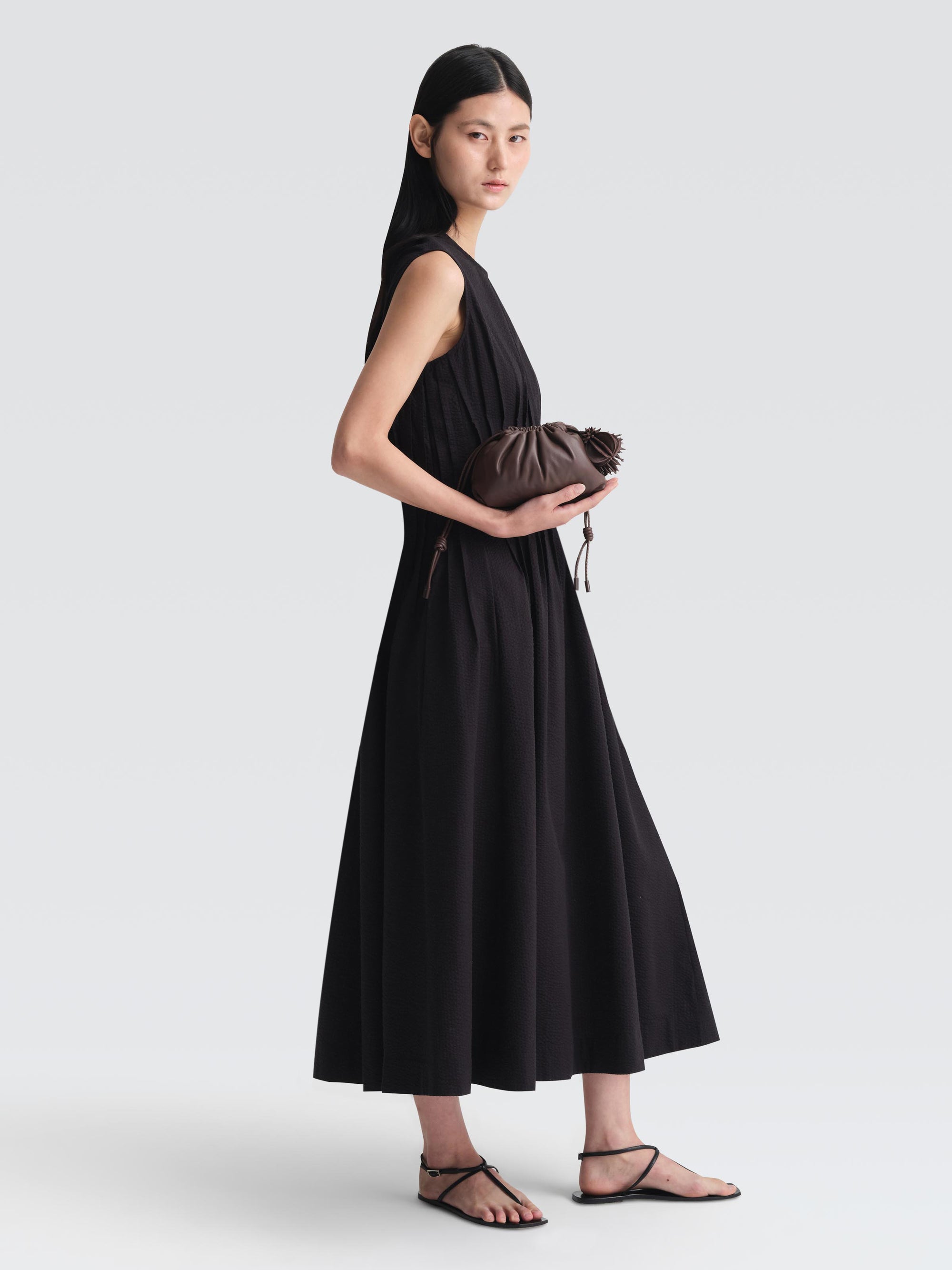 2469-Women-Dress-Celeste-Seersucker-Black-2_b1498ff6-7ec2-404e-8127-64e35d4fdeff