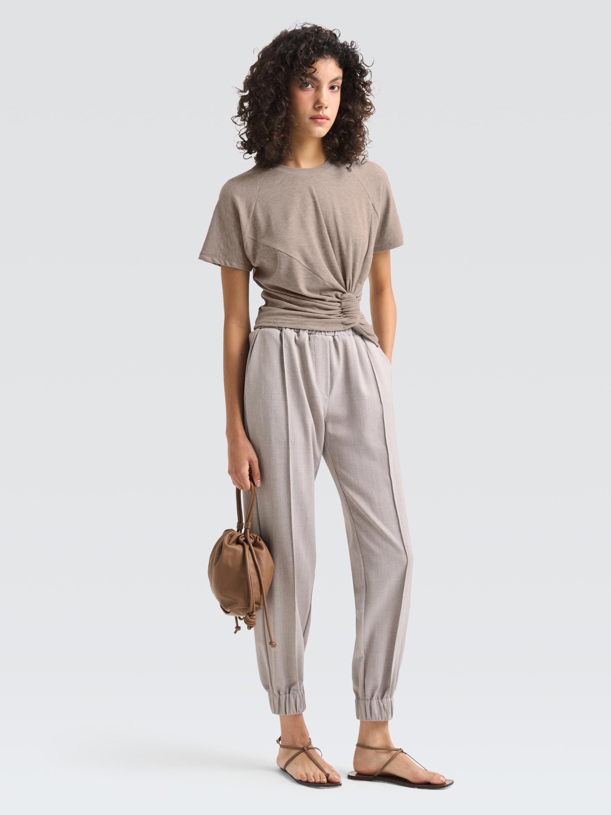 2600-Women-Top-Dalia-Cotton-Jersey-Sand-2_c7f44d16-ad6f-4ae1-a9f8-05959a8a7be2