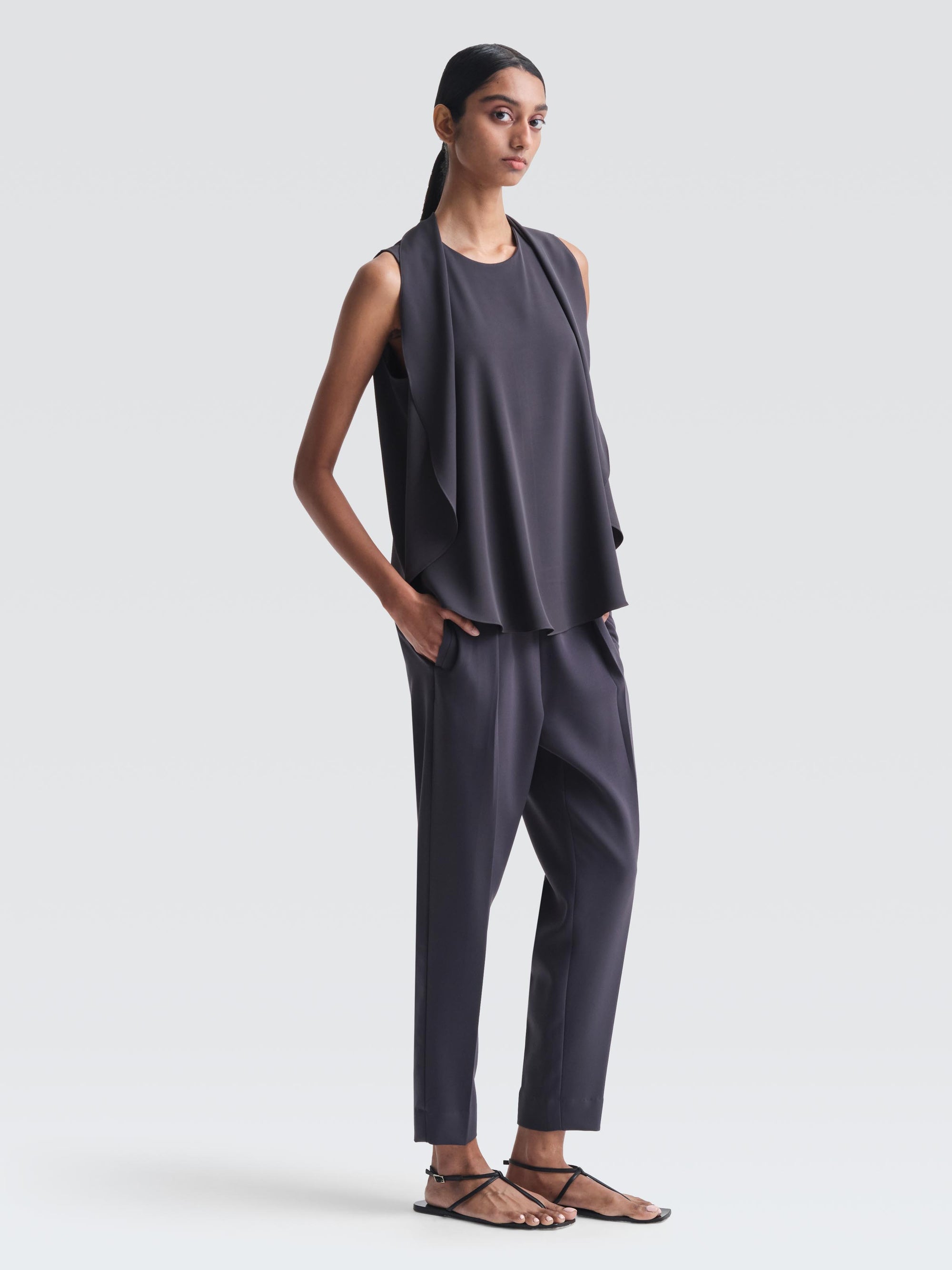 2622-Women-Top-Moon-Tri-Acetate-Slate-2_46599881-4799-4c7b-bb5b-3df005734d32