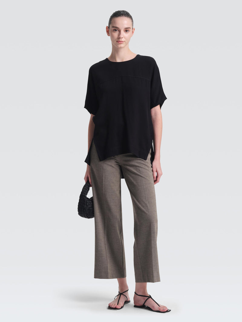 2643-Women-Top-Sardin-Cotton-Black-1_91de976b-f7dd-49bc-a829-a018e25d7690