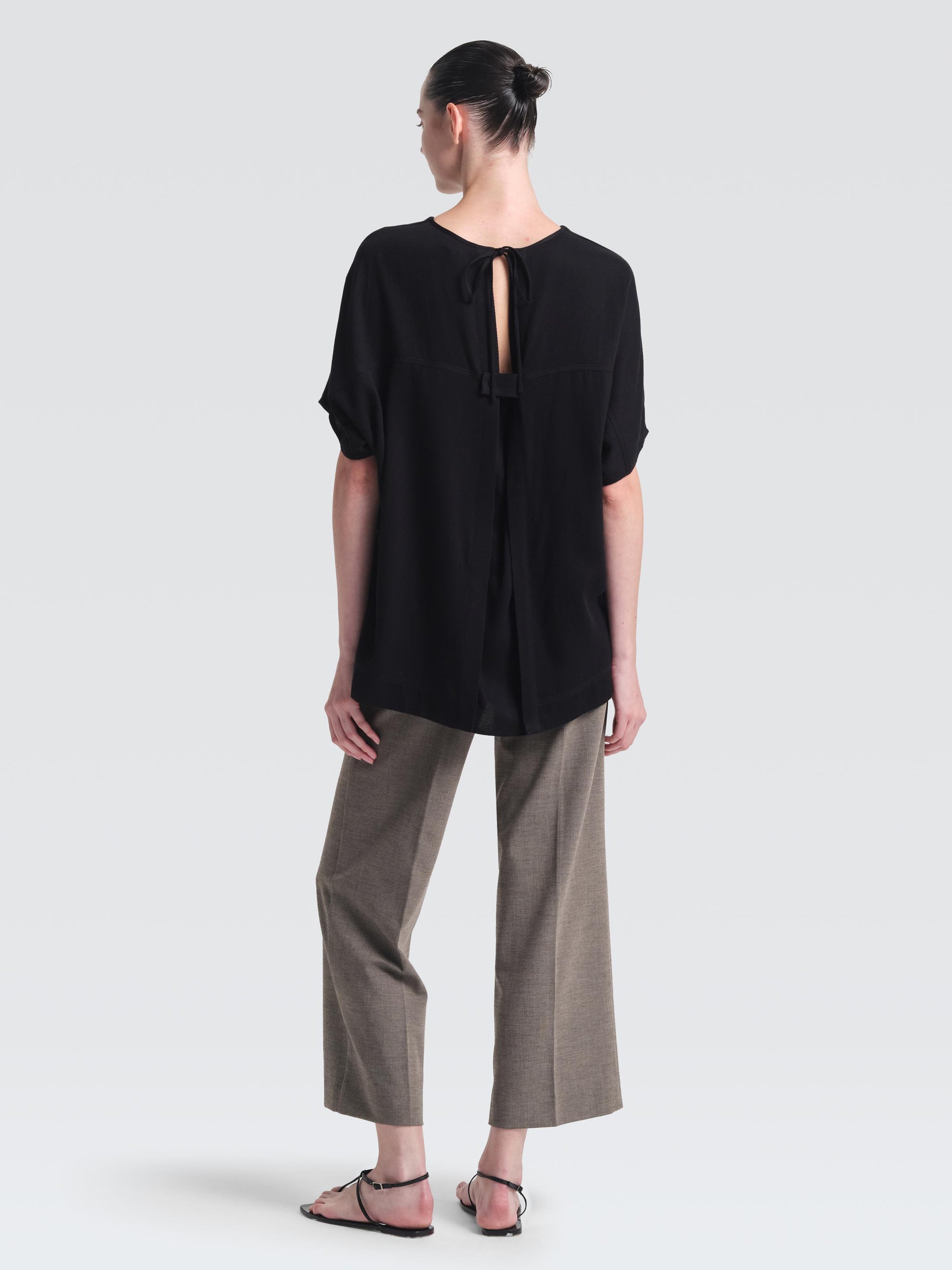 2643-Women-Top-Sardin-Cotton-Black-4_cf2ff7cb-4bf9-48ae-80f9-a3ab0a46daa6