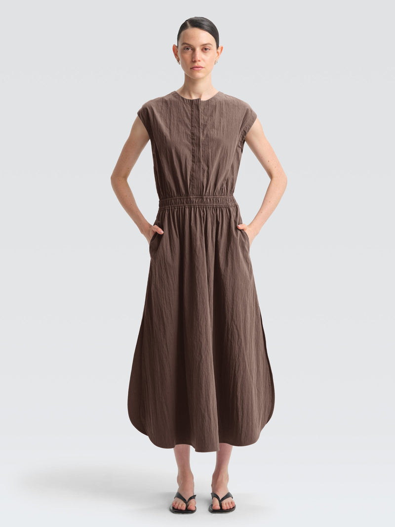2742-Women-Dress-Rianne-Cotton-Umber-1_c92603b3-2f9d-43a5-9e1e-a3808f38c3db