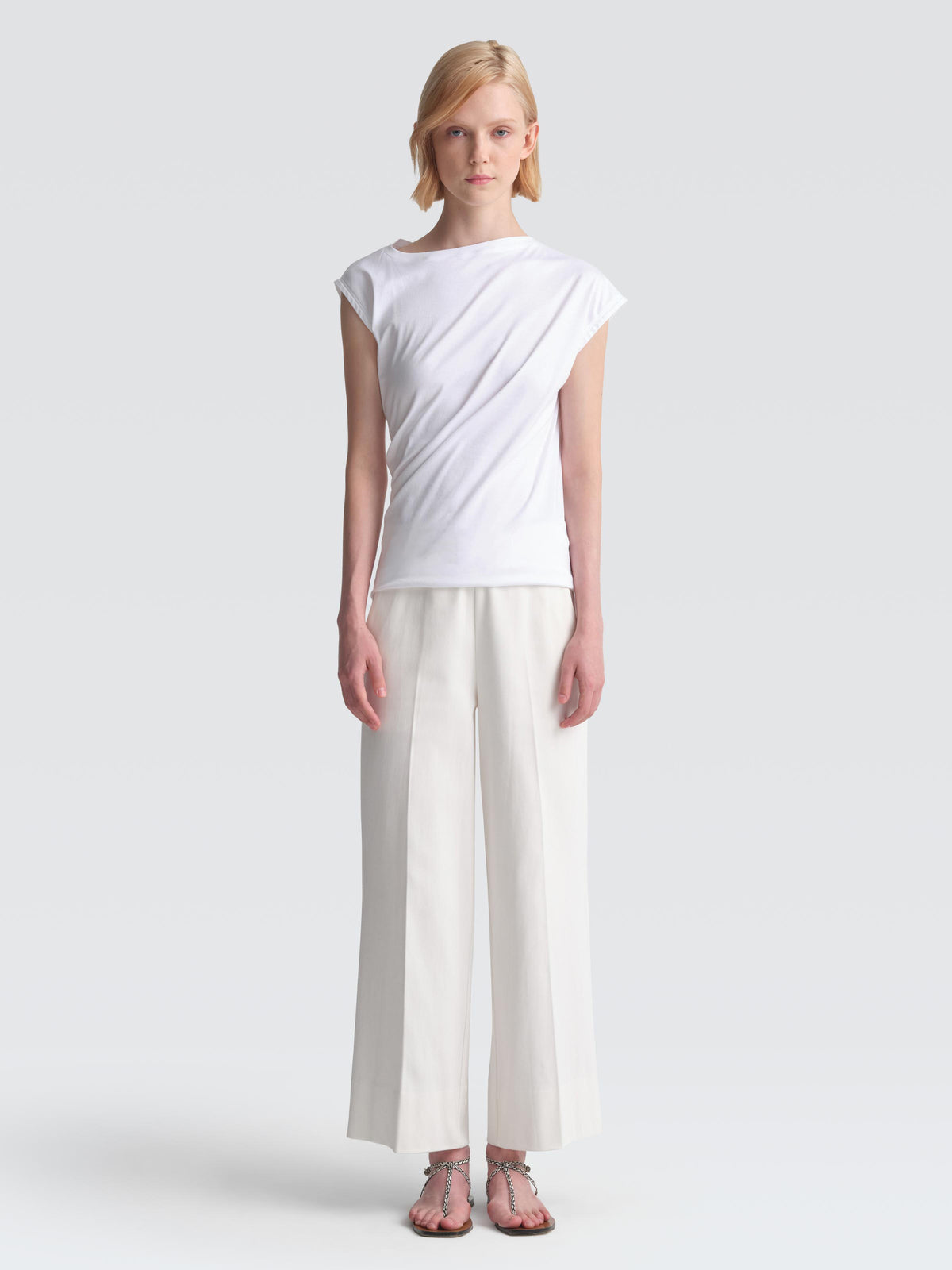2872-Women-Tee-Lang-Cotton-Jersey-White-1_21b4ca22-0362-4de3-99a7-8ce9dee68c6e