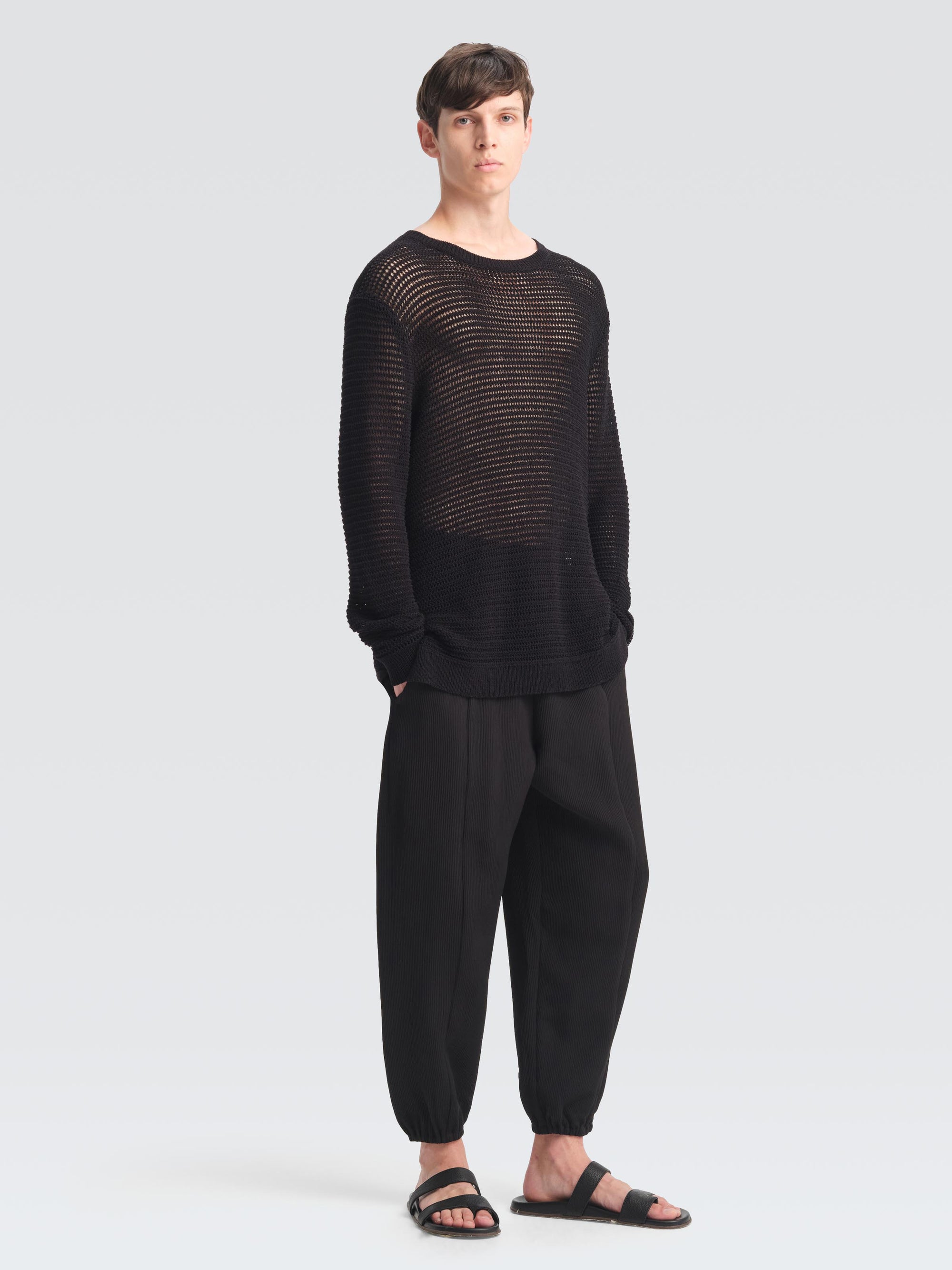 Rondoff Knit Top