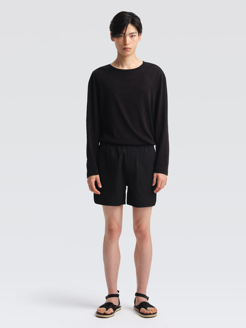 439-Men-Shorts-Bower-Seersucker-Black-1