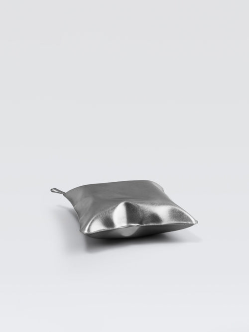 Baremetal Cushion M