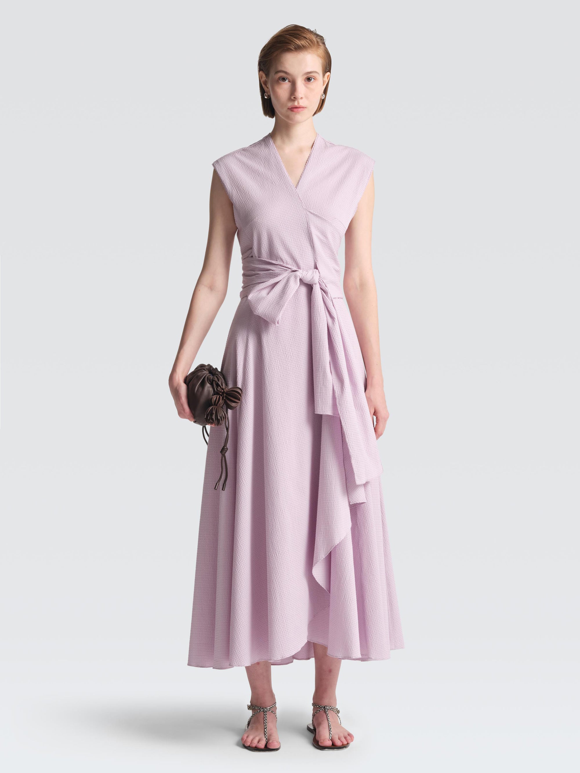 Cap29-JanD2-Colleciton-Preview-Looks-12