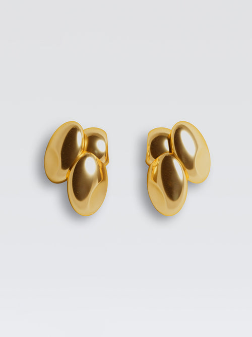 DOE Barcelona Studs
