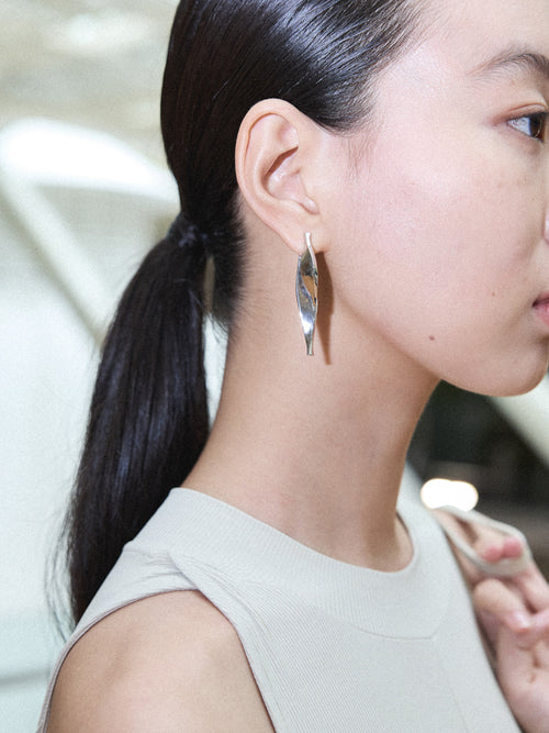 DOE Leaf Earring