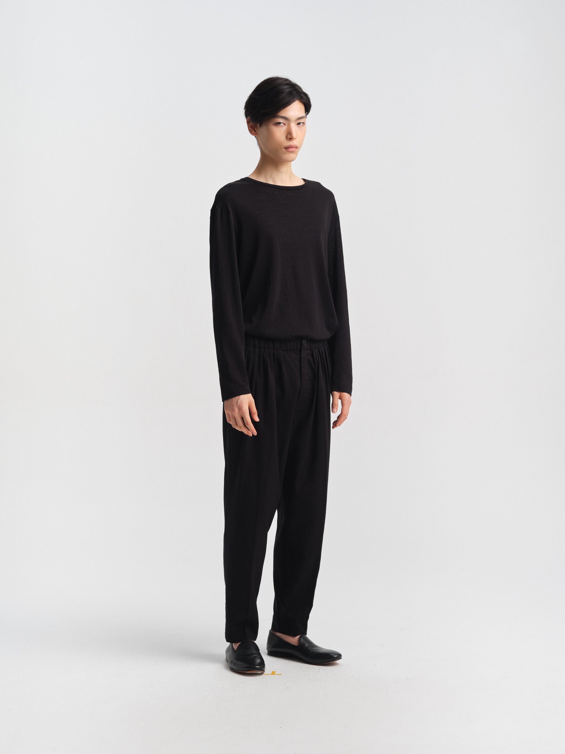 IGC_CAP_032-308_STEFANO_PANTS_BLACK_1695