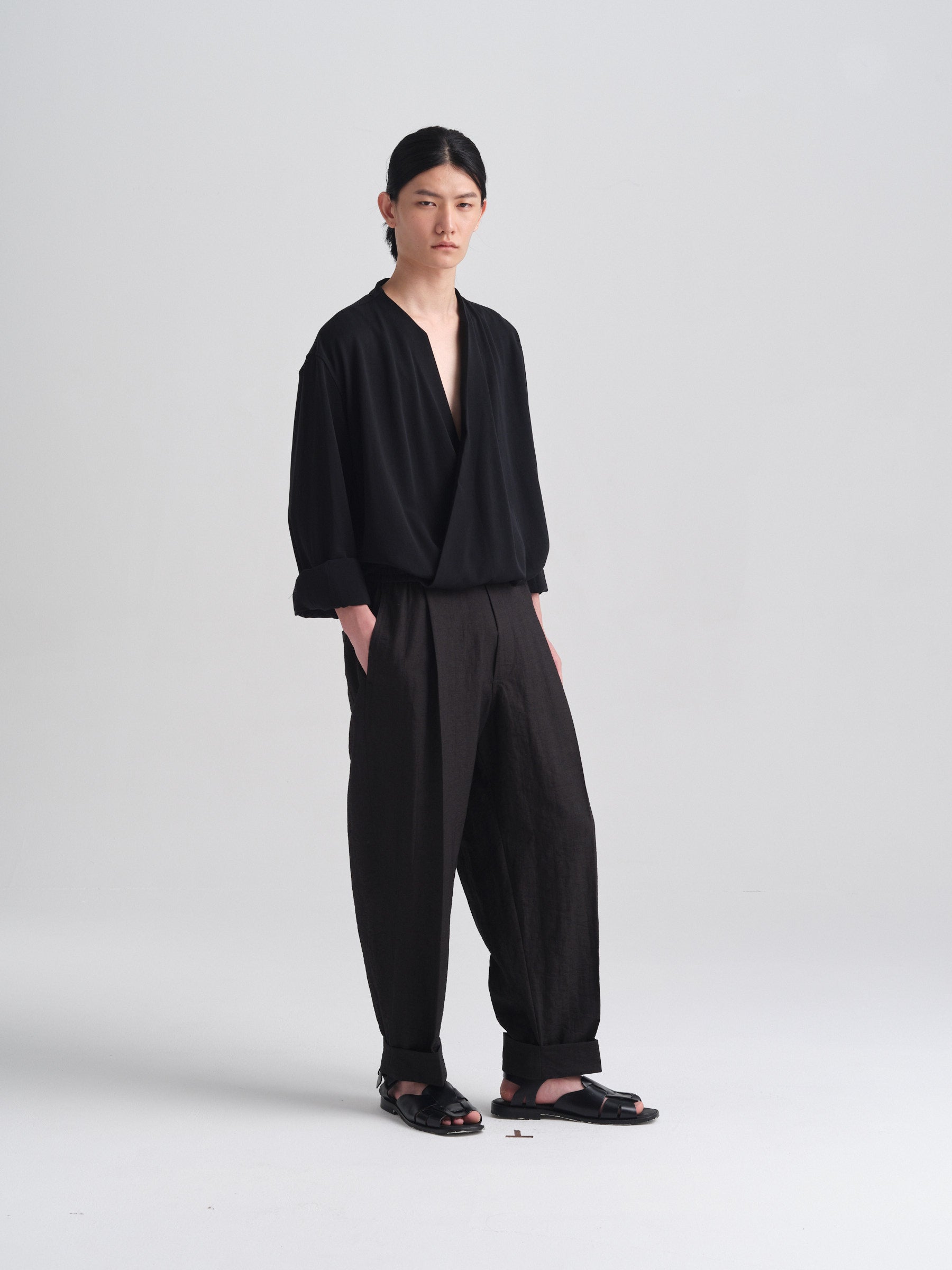IGC_CAP_30_004-2832_Ken_Top_Black_193_Ken_Shirt_Black_0541