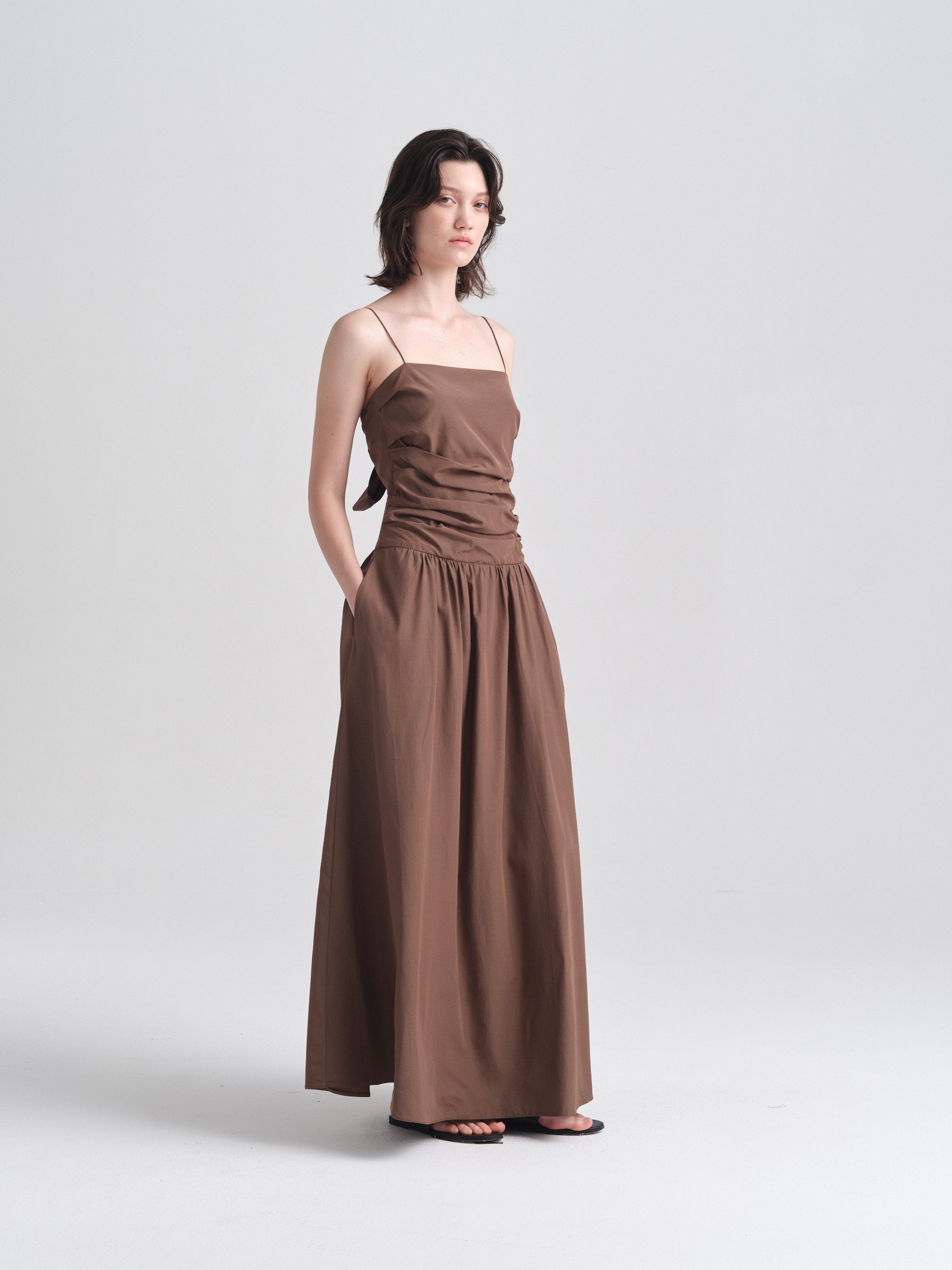 IGC_CAP_30_012-2806_Sumie_Dress_Taupe_1524