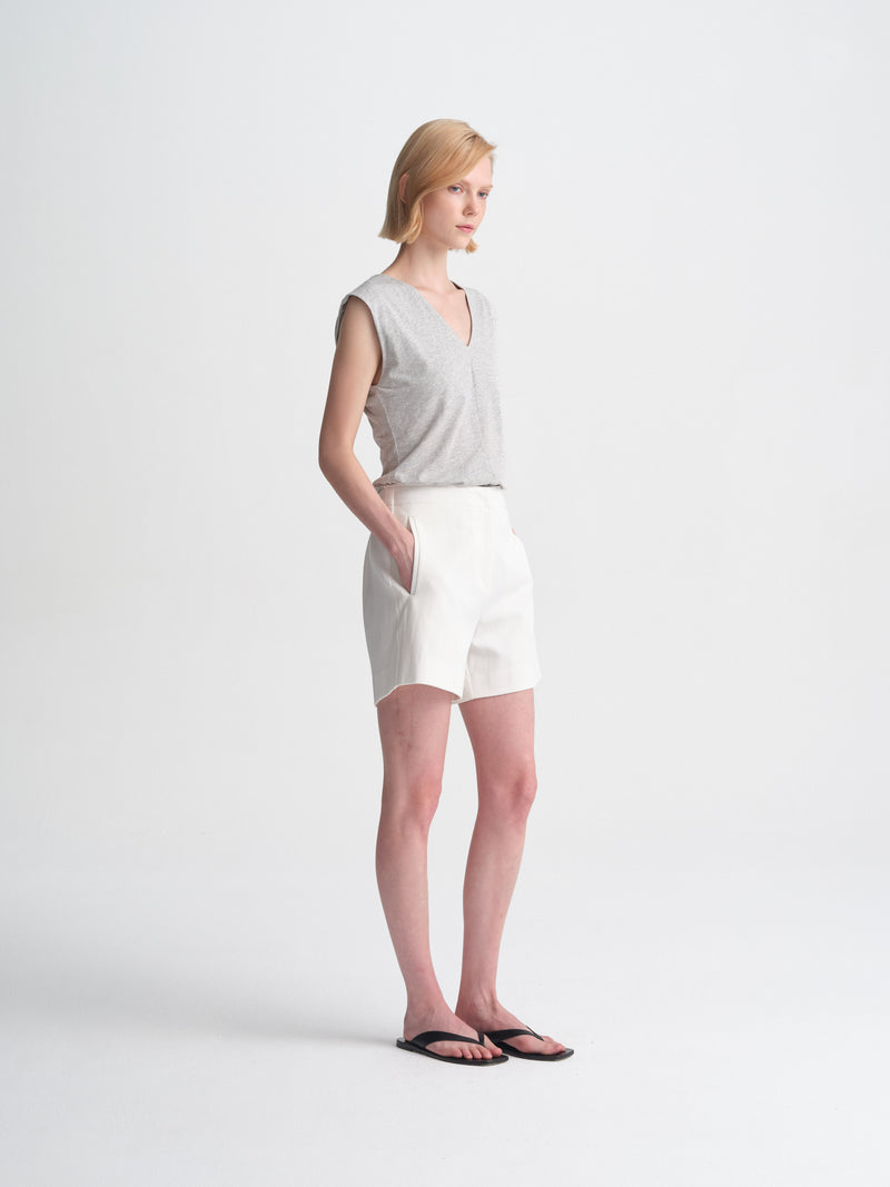 IGC_CAP_30_014-2756_Fitch_Shorts_White_0464
