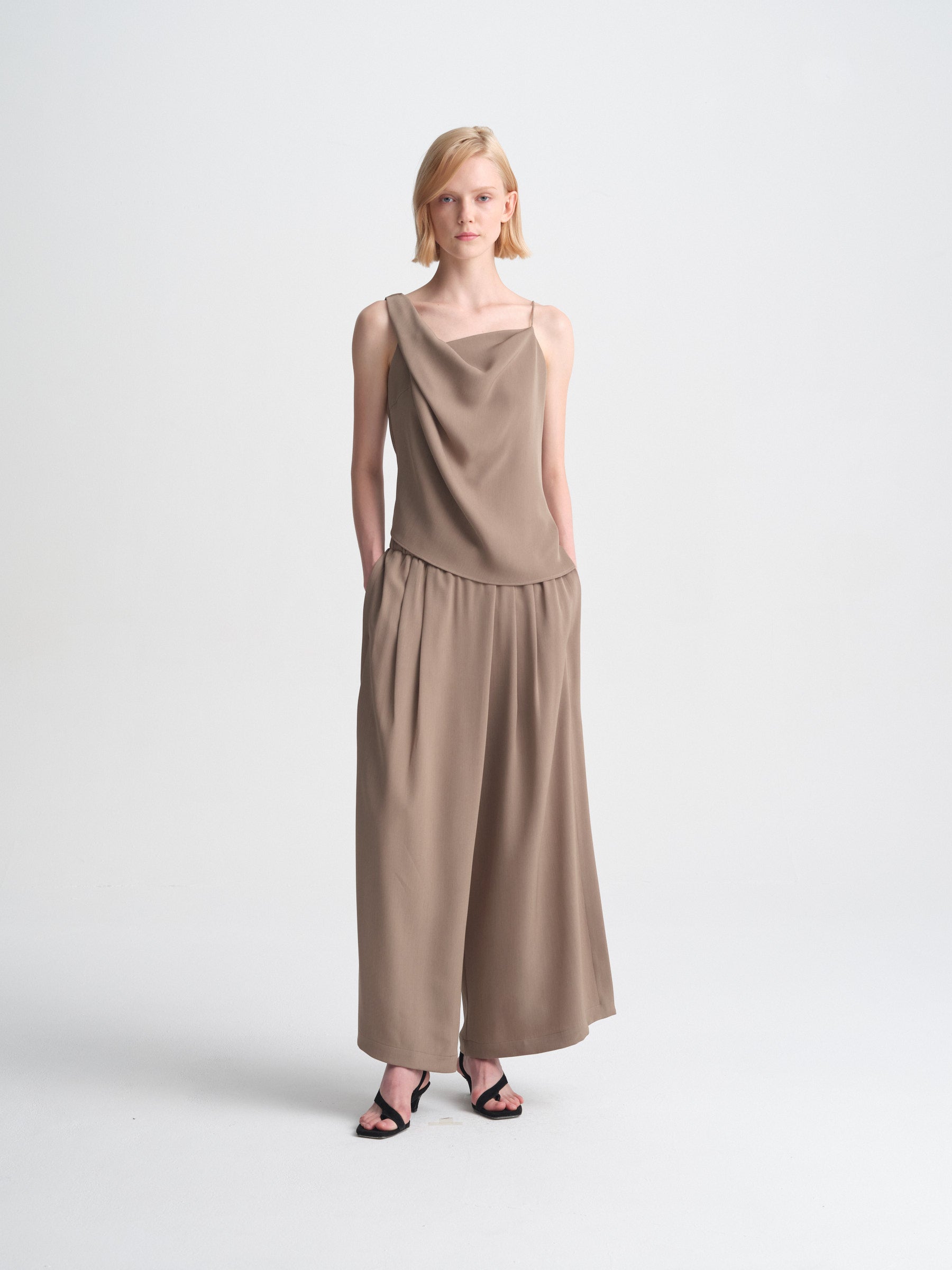IGC_CAP_30_020-1799_Rita_Pants_Mink_0721