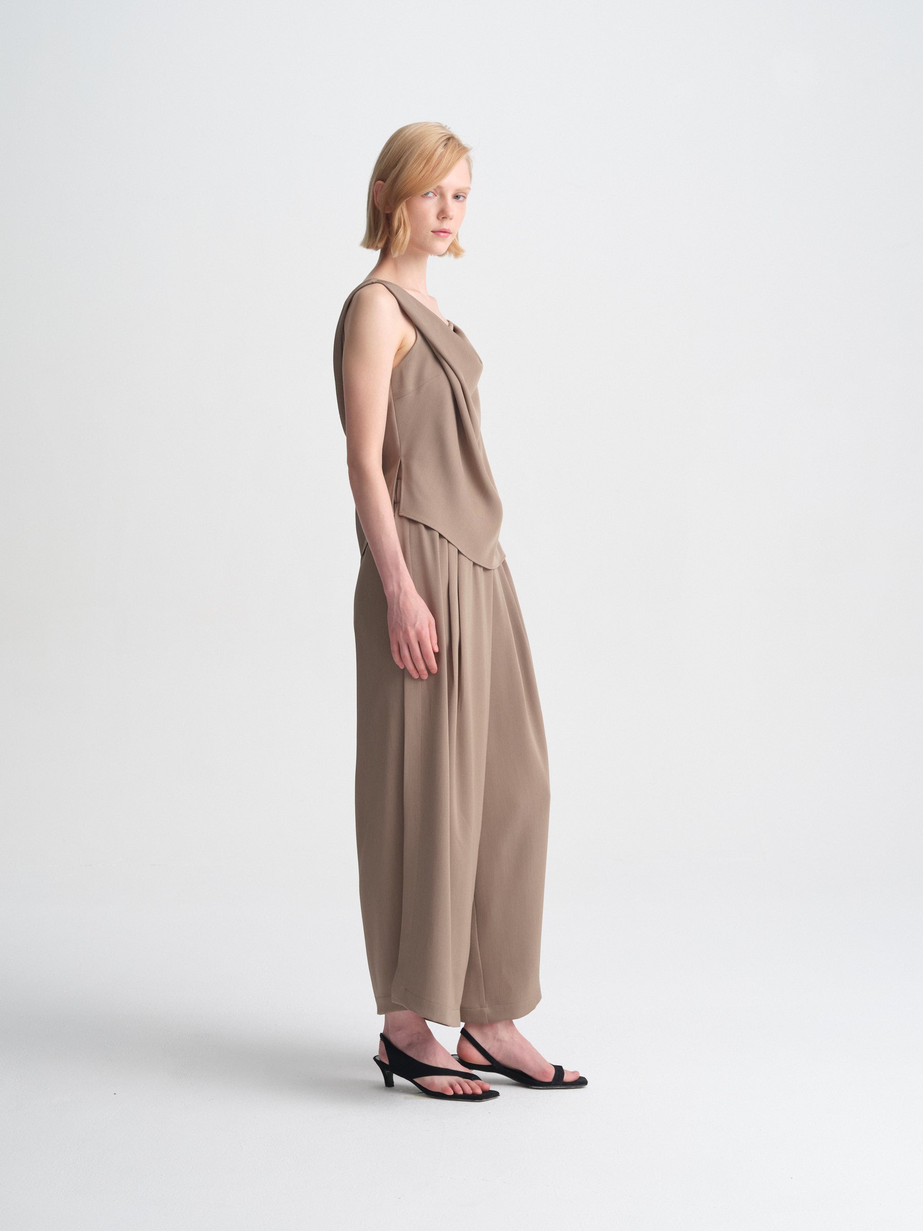 IGC_CAP_30_020-1799_Rita_Pants_Mink_0736