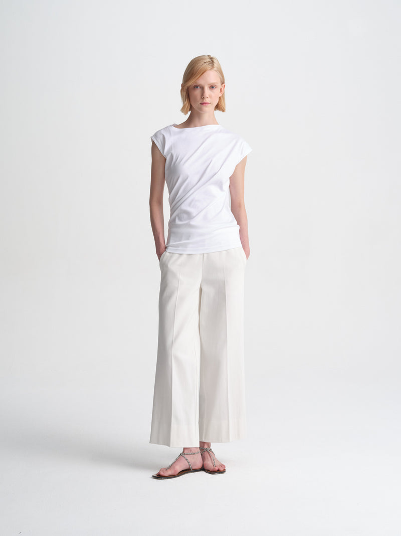 IGC_CAP_30_030-2872_Lang_Top_White_1202