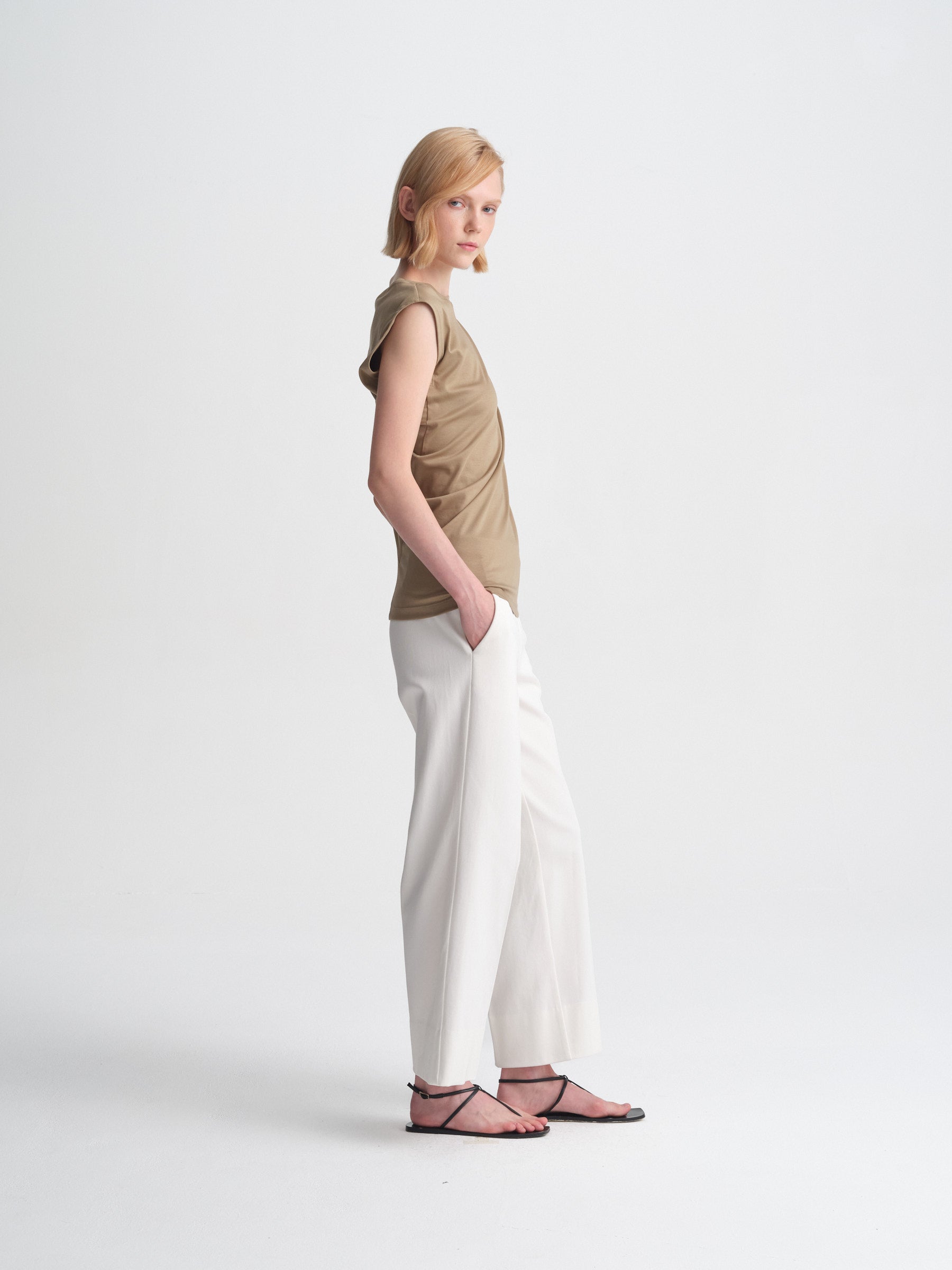 IGC_CAP_30_032-2872_Lang_Top_Khaki_1326