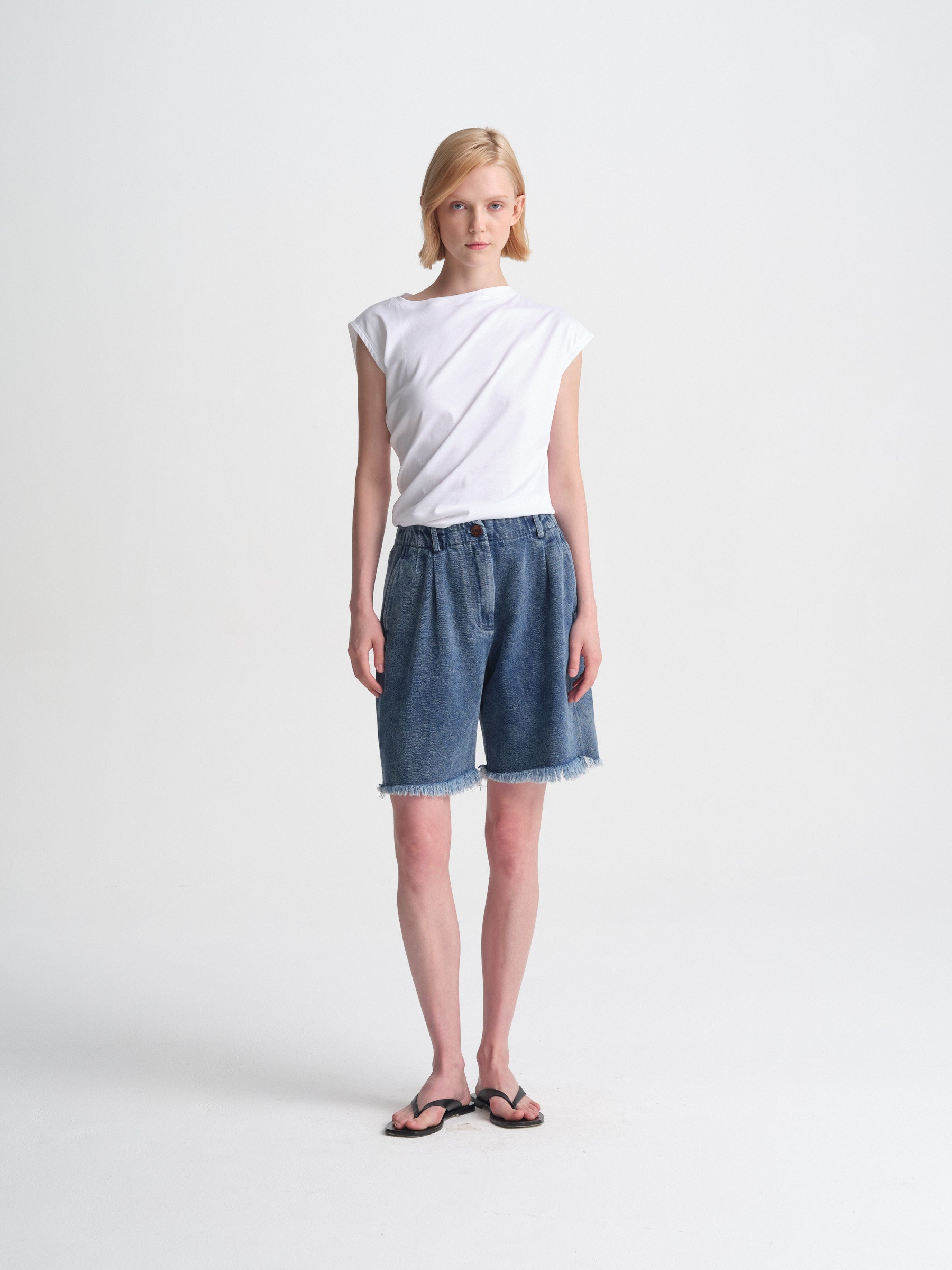 IGC_CAP_30_046-2516_Tracy_Shorts_Blue_Denim_2042