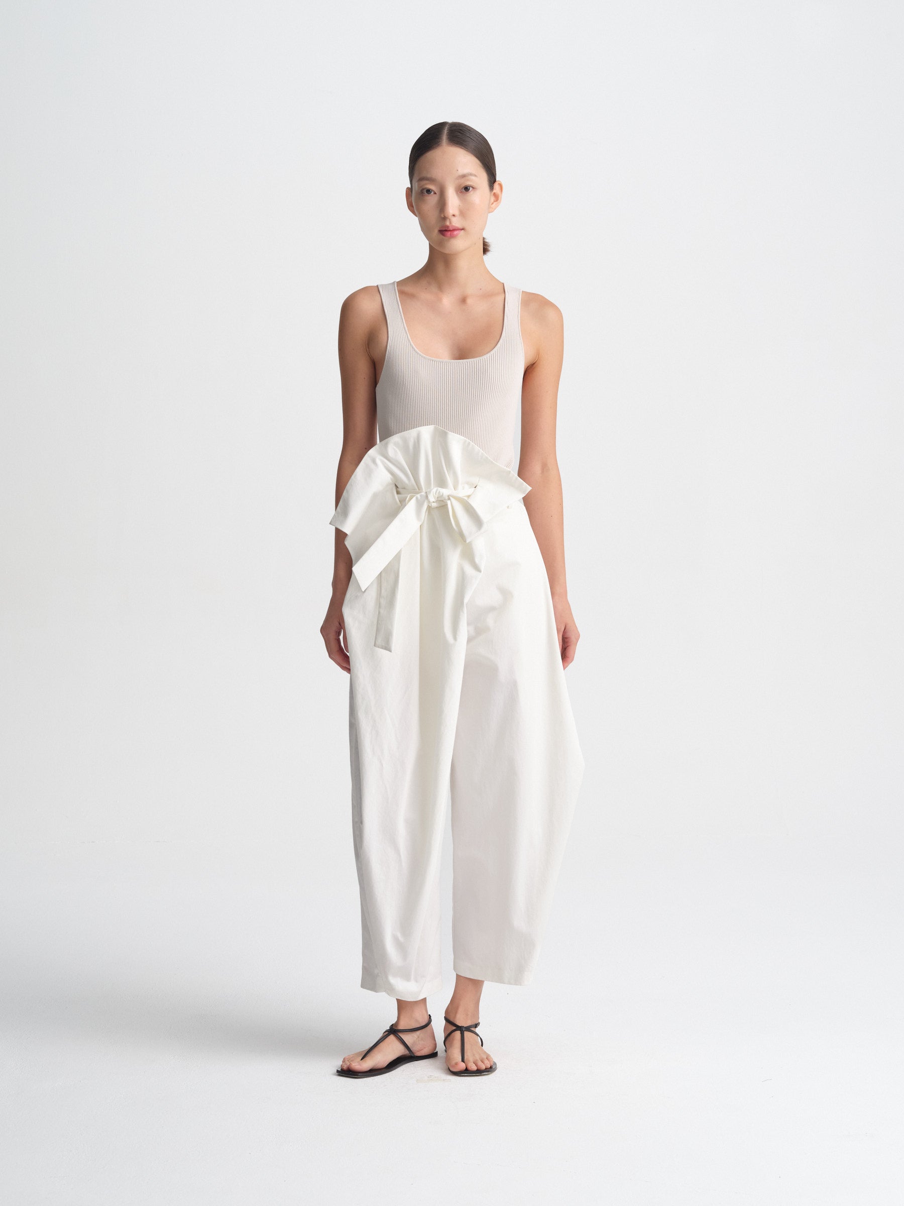 IGC_CAP_30_051-2544_Karl_Pants_White_2612