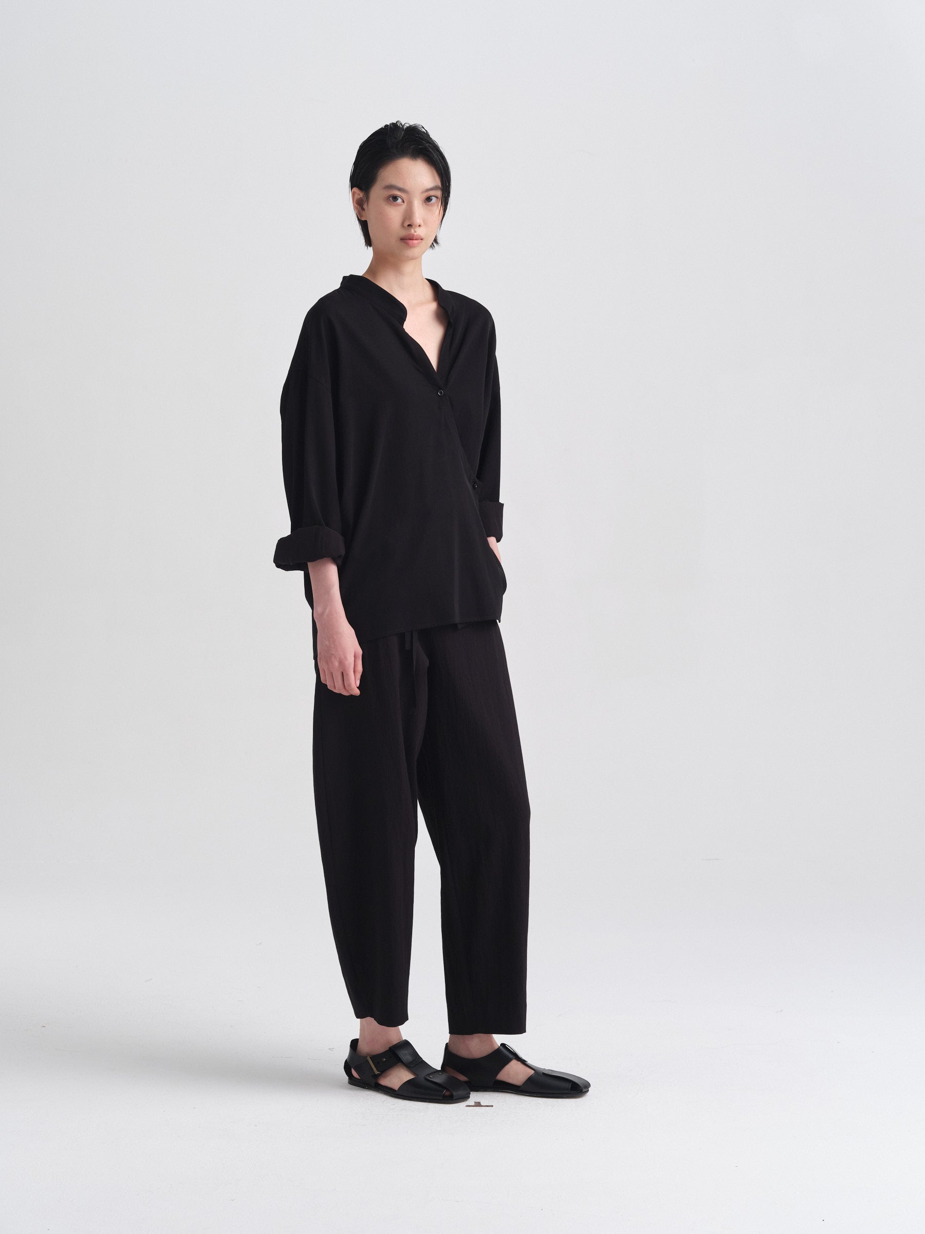 IGC_CAP_30_053-2840_Axis_Shirt_Black_0783