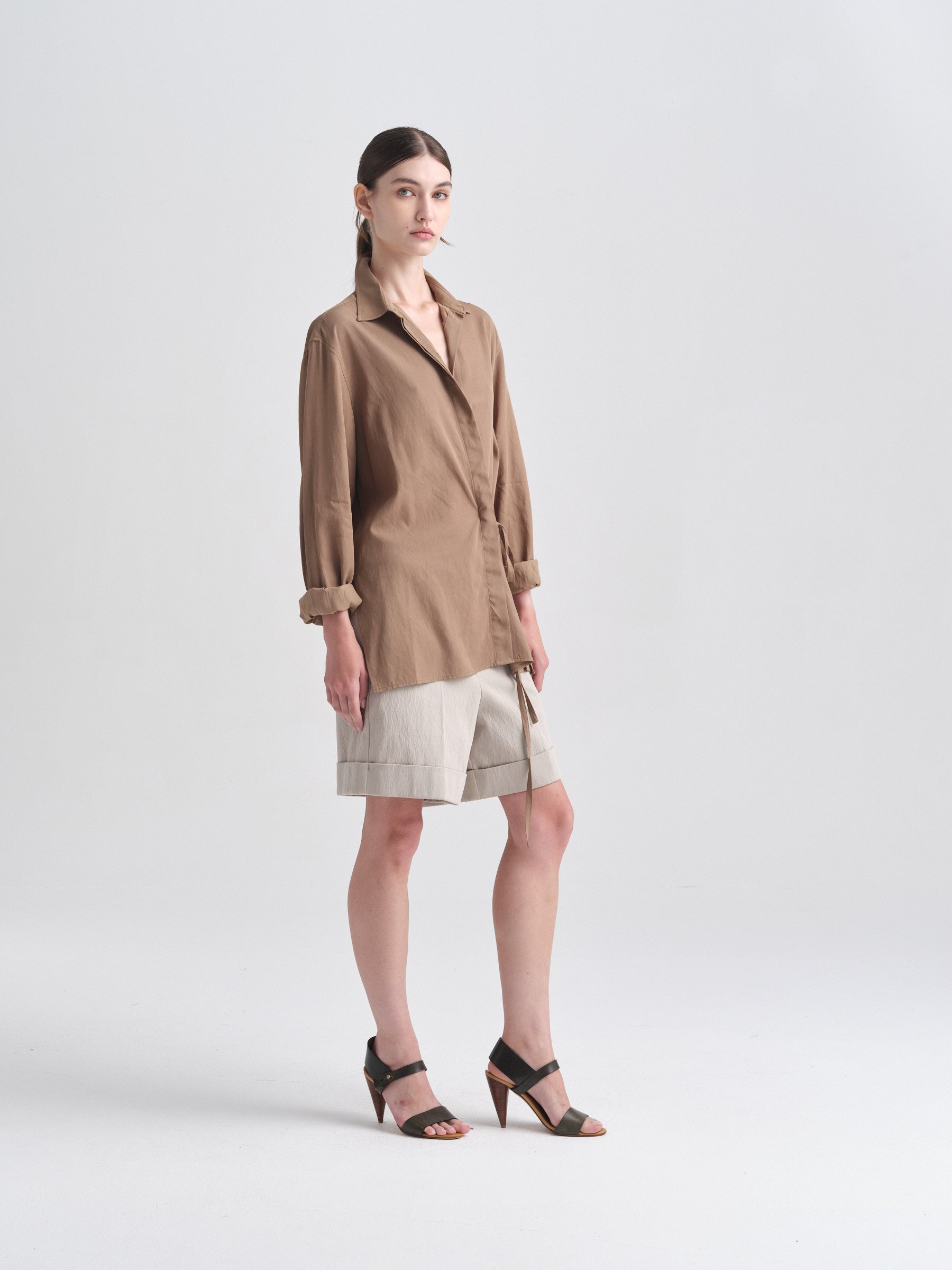 IGC_CAP_30_054-2831_Shin_Shirt_Khaki_0860