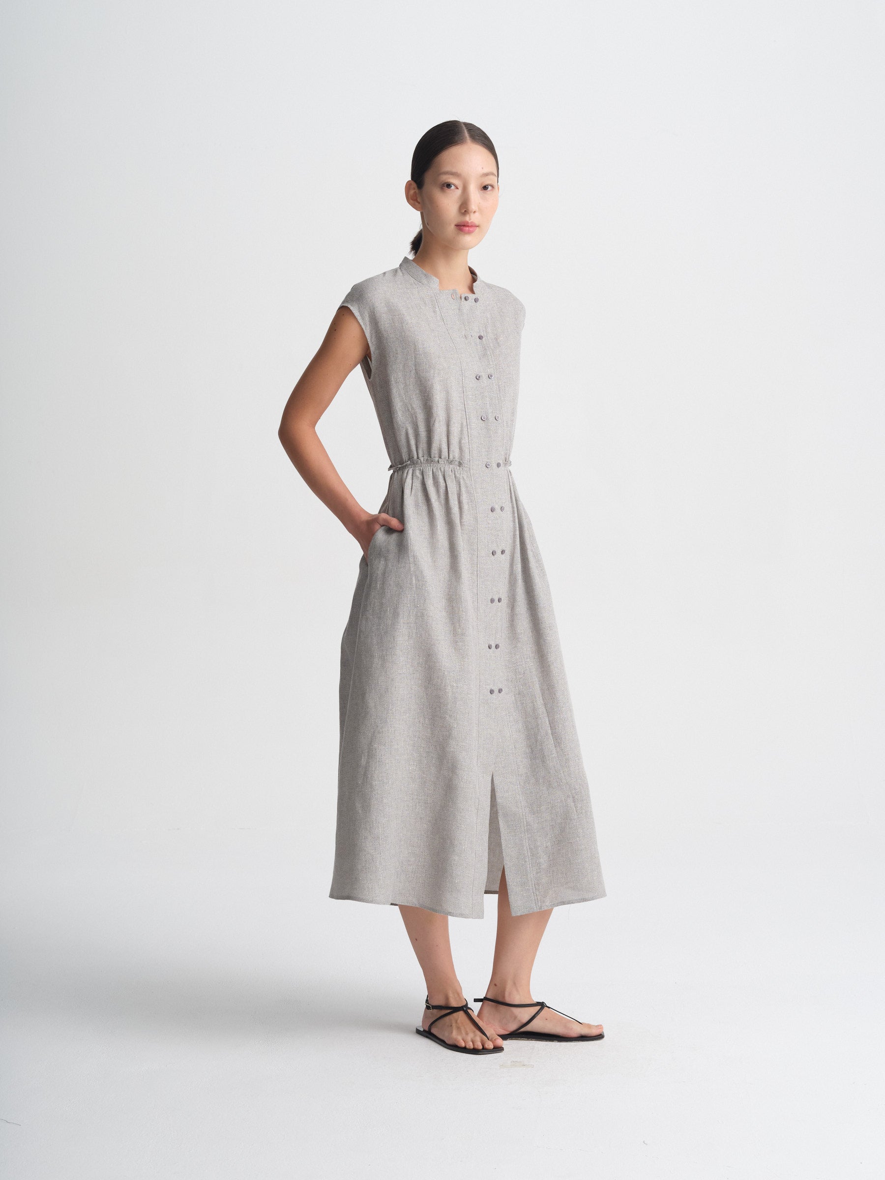IGC_CAP_30_061-2877_Shan_Dress_Grey_3256