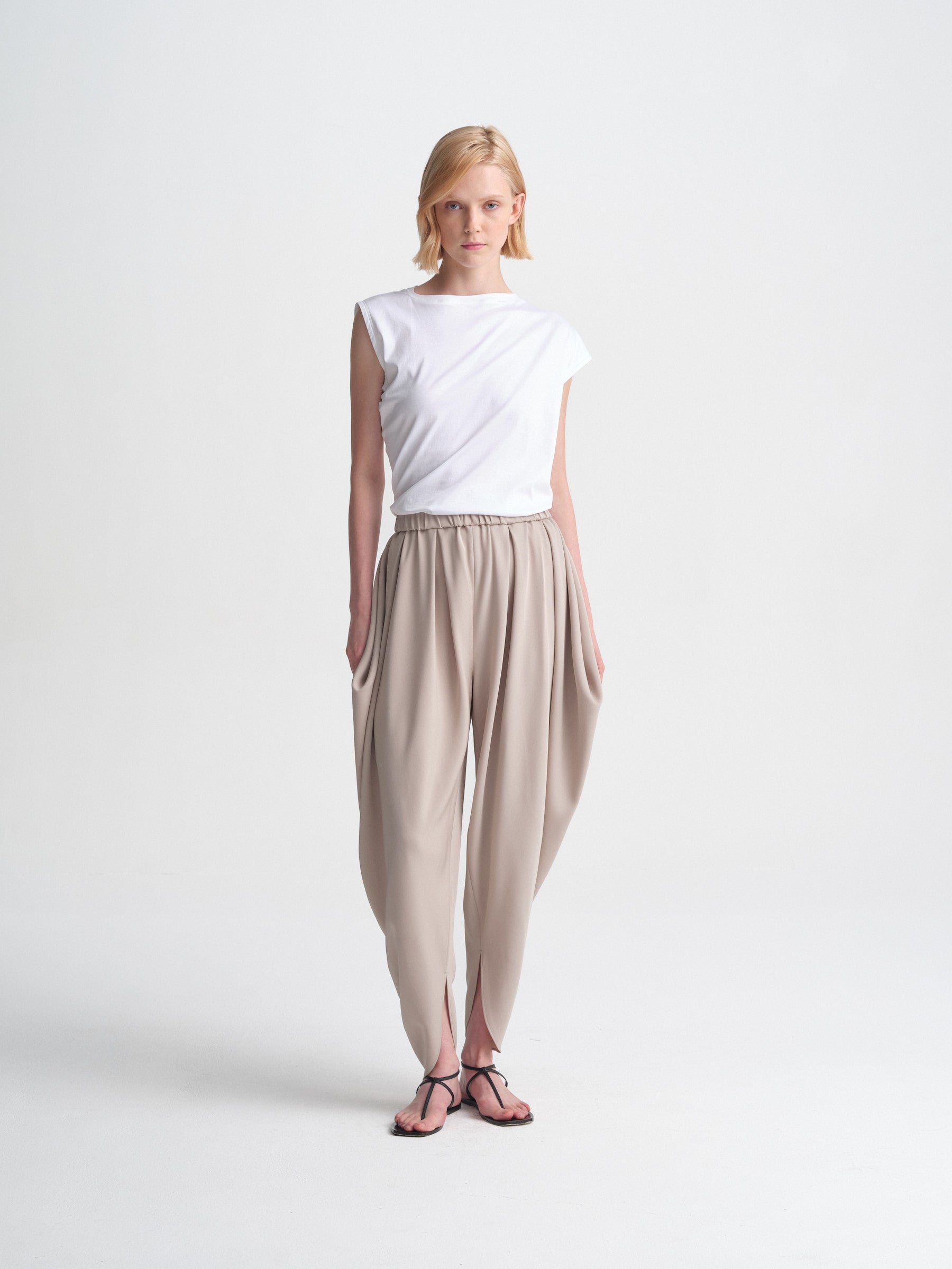 IGC_CAP_30_068-2732_Tafira_Pants_Sand_3472