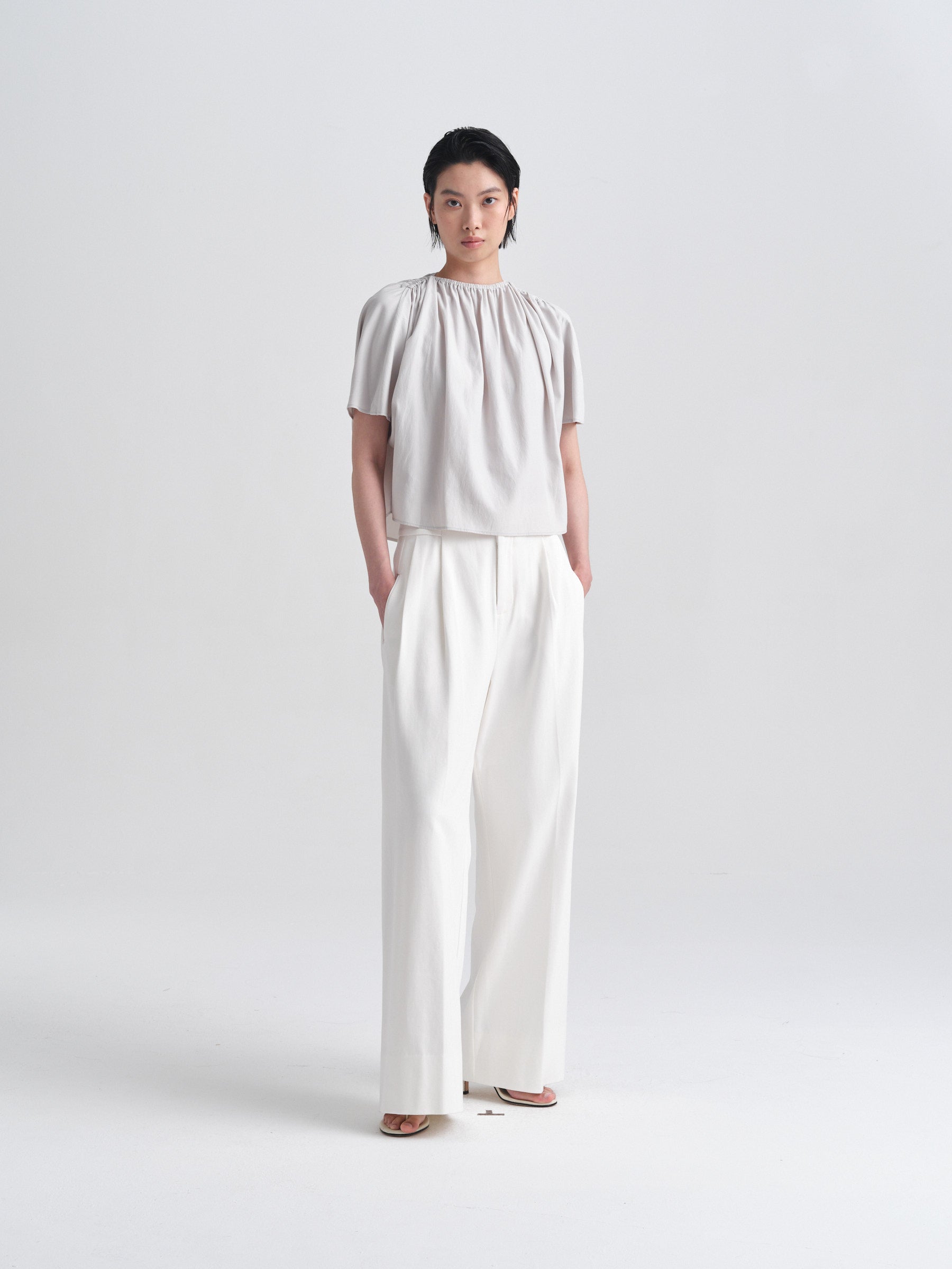 IGC_CAP_30_071-2467_Yumiko_Top_LightGrey_1509