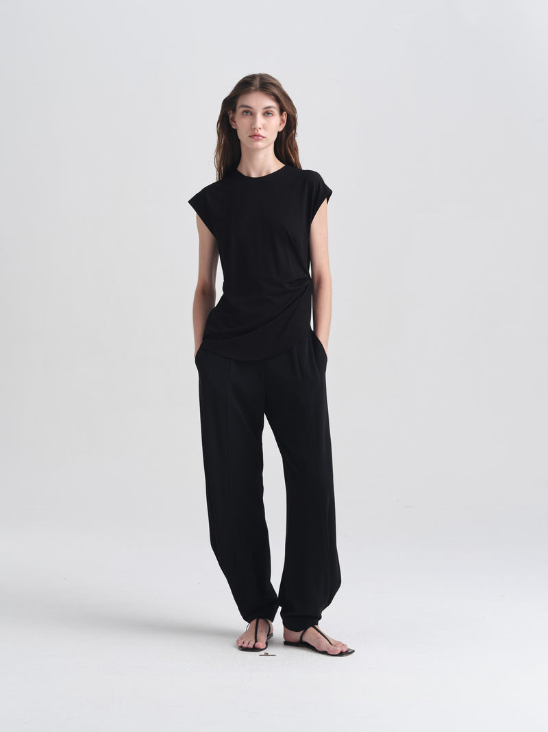 IGC_CAP_30_092-2827_Delorey_Top_Black_3016