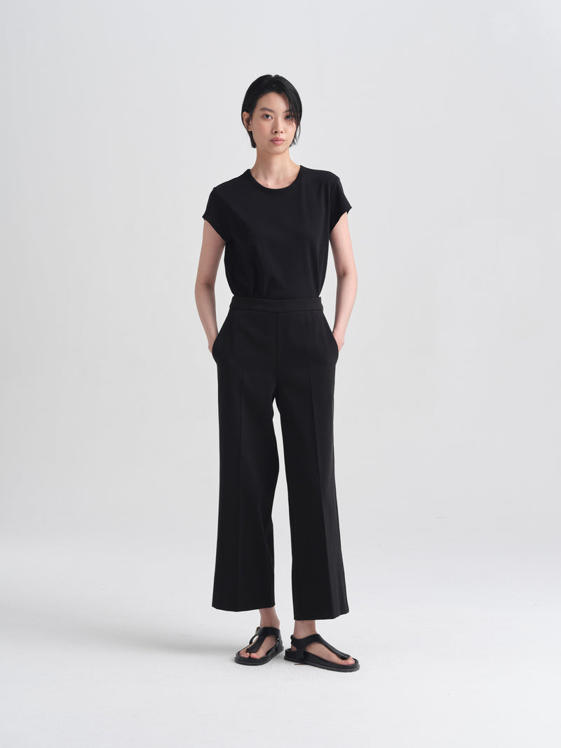 IGC_CAP_30_093-2298_Elle_Top_Black_3077