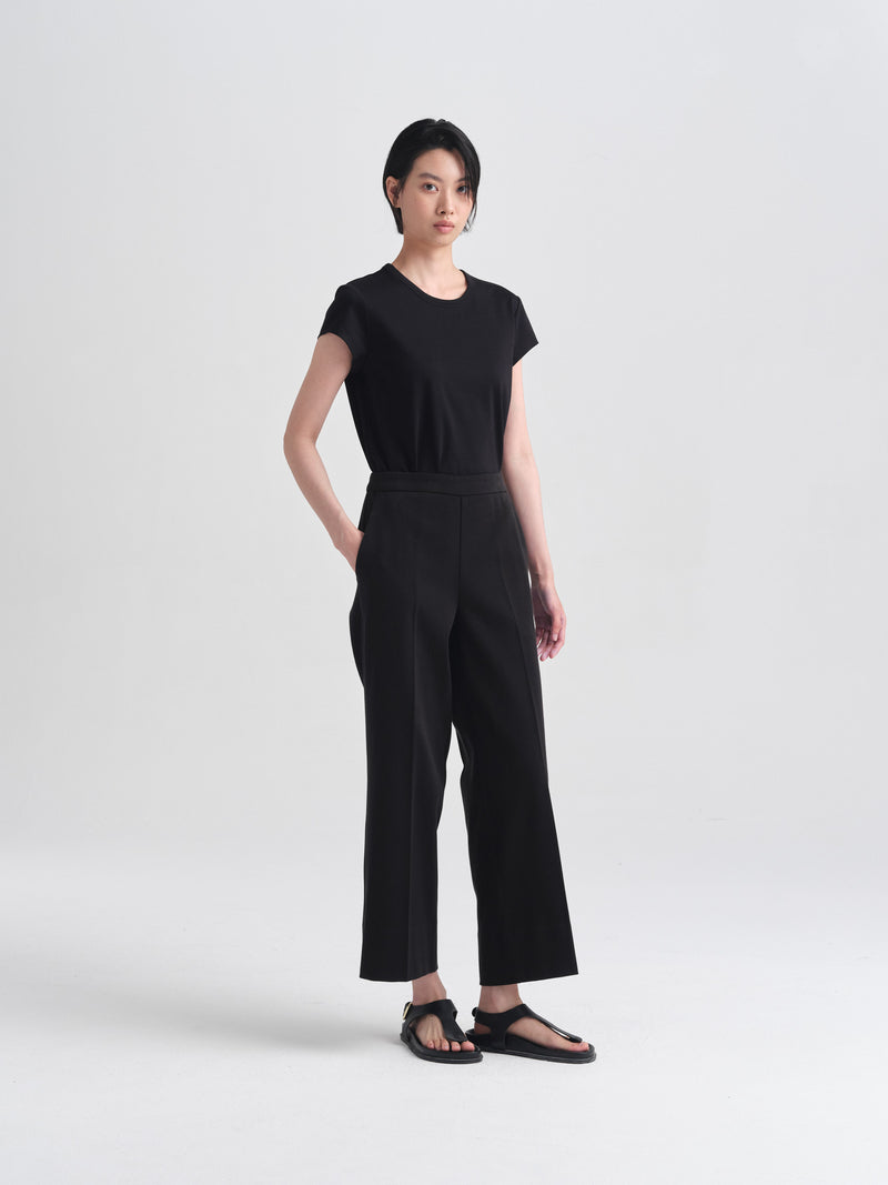 IGC_CAP_30_093-2298_Elle_Top_Black_3079