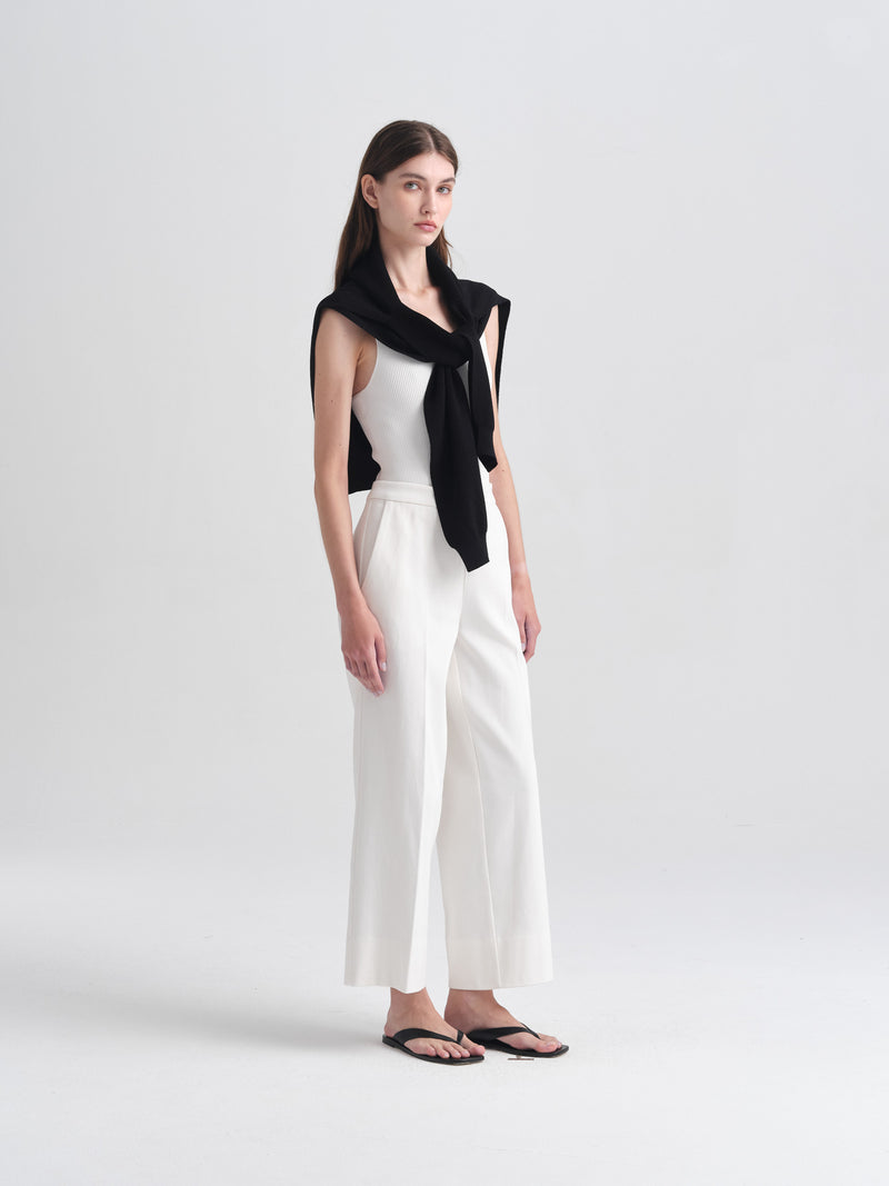 IGC_CAP_30_098-1092_Louise_Pants_White_3353