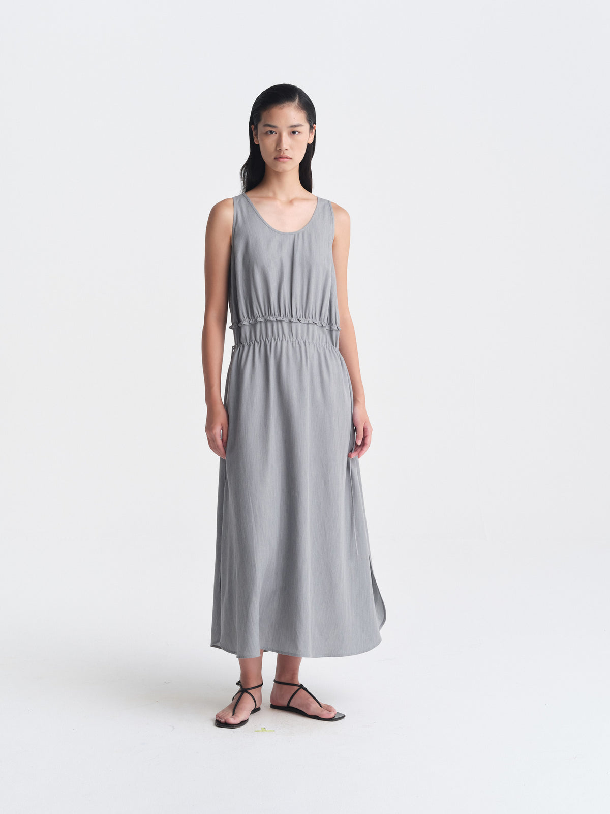 IGC_CAP_30_LB_14Sept26_016-2943_Arles_Dress_Grey_1366