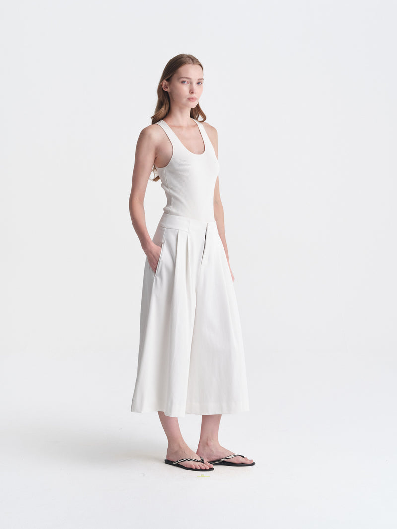 IGC_CAP_30_LB_14Sept26_020-2934_Himari_Culottes_White_1215