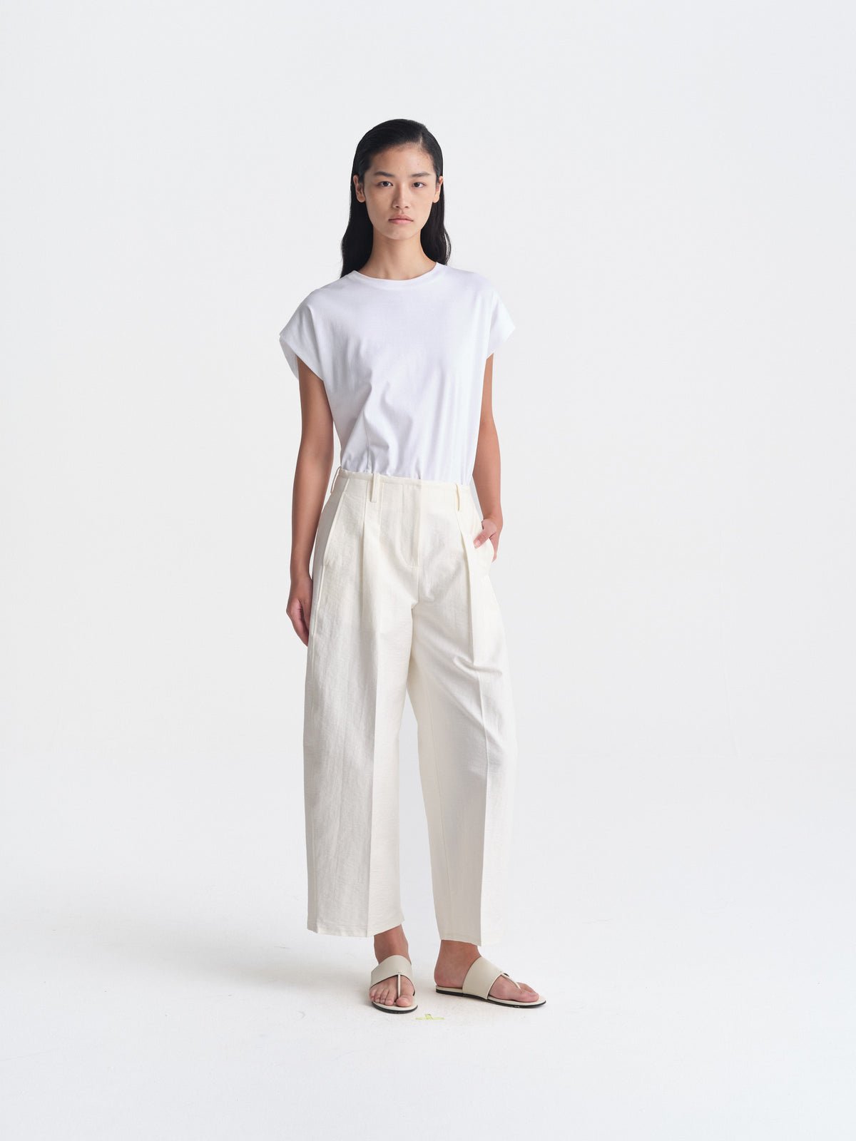 IGC_CAP_30_LB_14Sept26_022-2938_Mao_Pants_Ivory_1482