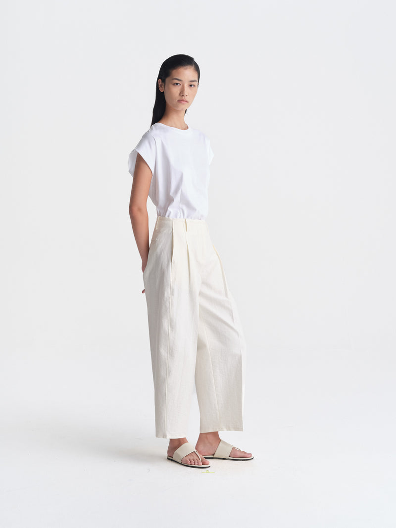 IGC_CAP_30_LB_14Sept26_022-2938_Mao_Pants_Ivory_1486