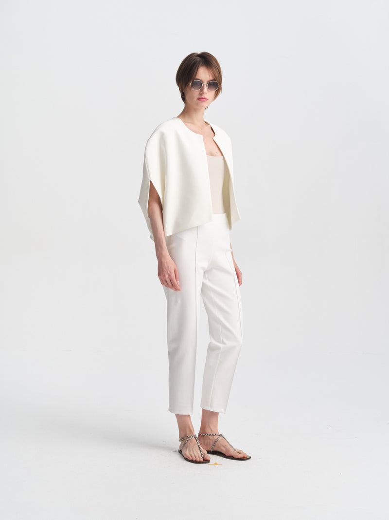 IGC_CAP_30_LB_17JUN2026_033-1616_Papilio_Jacket_White_1889