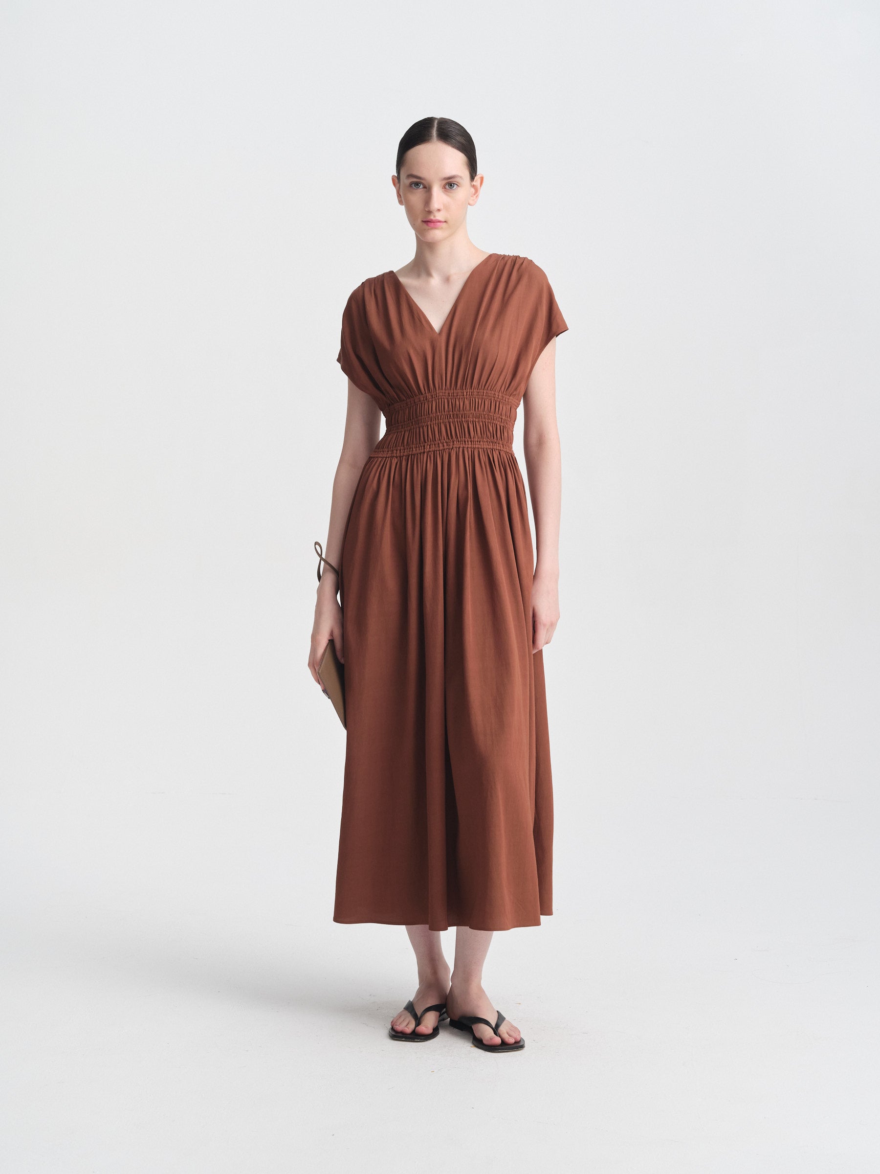 IGC_CAP_30_LB_17JUN2026_042-2253_Stewart_Dress_Choco_3039
