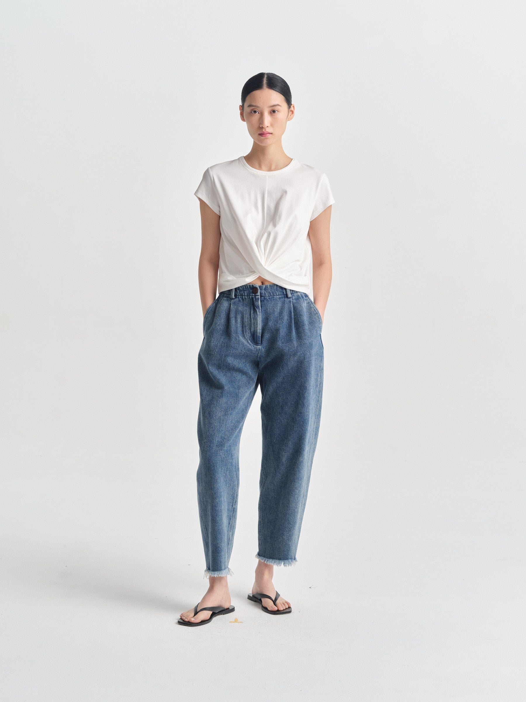 IGC_CAP_30_LB_28_Jun_2026_051-2852_Haring_Top_White_2642