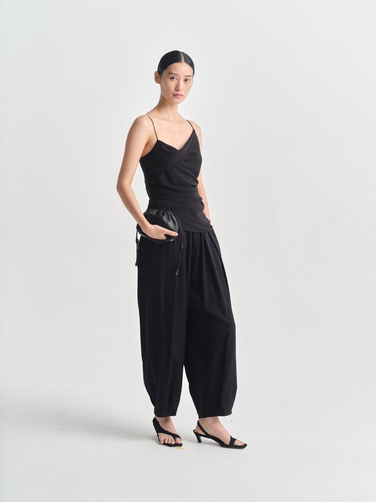 IGC_CAP_30_LB_28_Jun_2026_061-2781_Hariet_Top_Black_3195