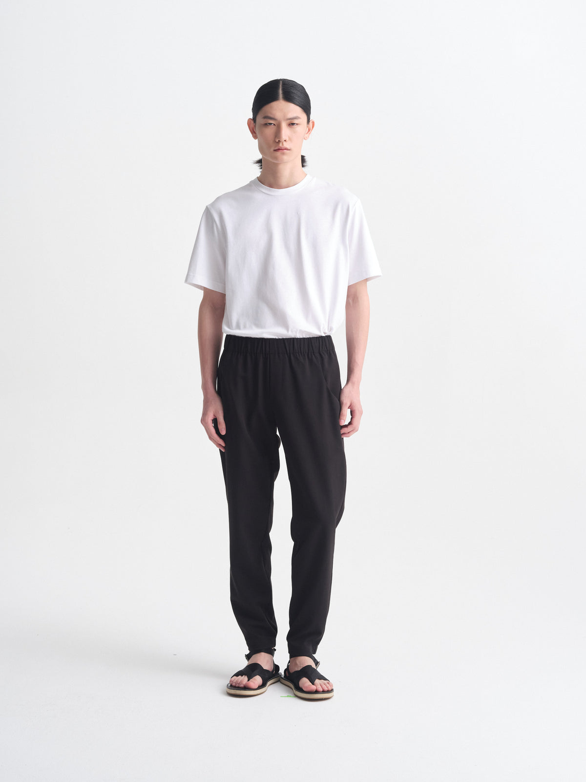 IGC_CAP_30_Lookbook_19AUG26_004-471_Malone_Pants_Black_0371