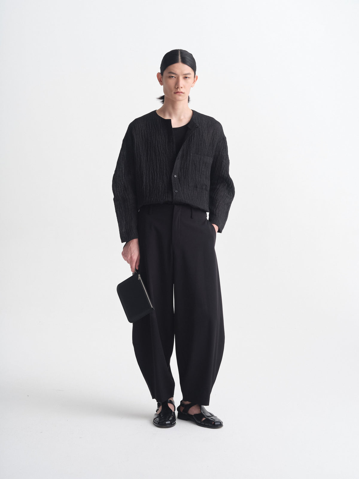 IGC_CAP_30_Lookbook_19AUG26_011-112_Pilloto_Top_Black_1065