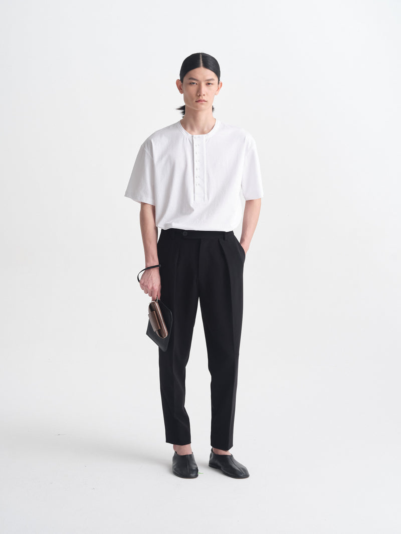 IGC_CAP_30_Lookbook_19AUG26_013-045_Lee_Pants_Black_1173