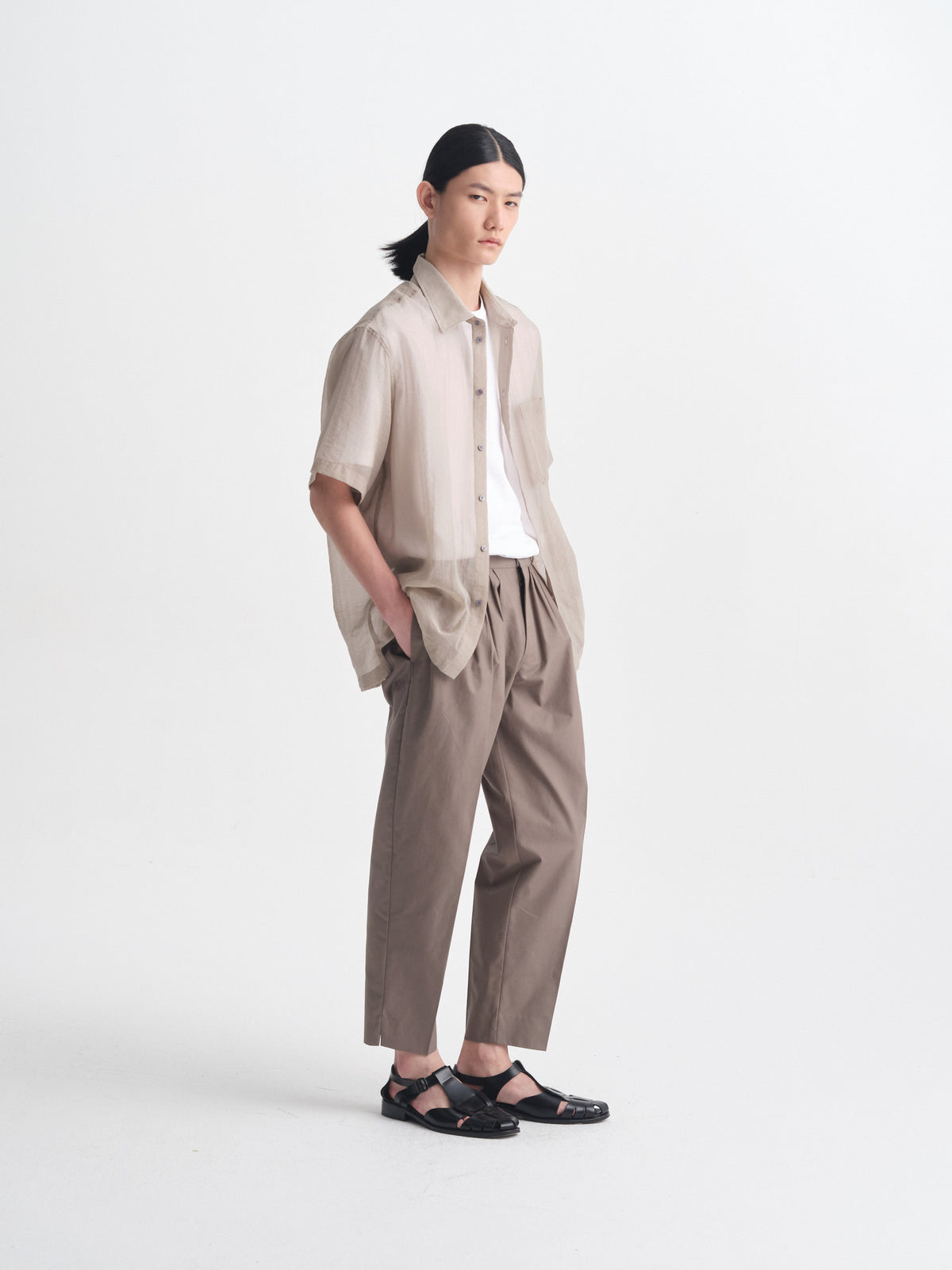 IGC_CAP_30_Lookbook_19AUG26_033-466_Aiken_Pants_Khaki_2240