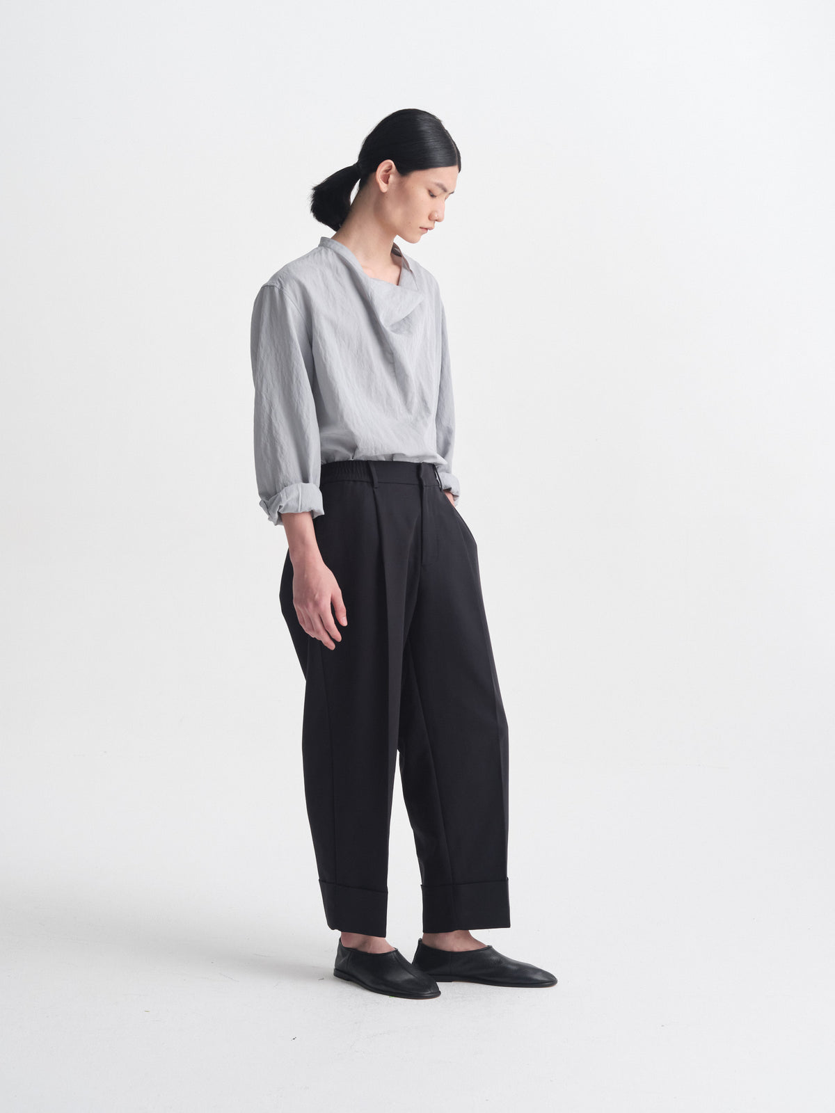 IGC_CAP_30_Lookbook_19AUG26_046-143_Bryson_Pants_Navy_3088